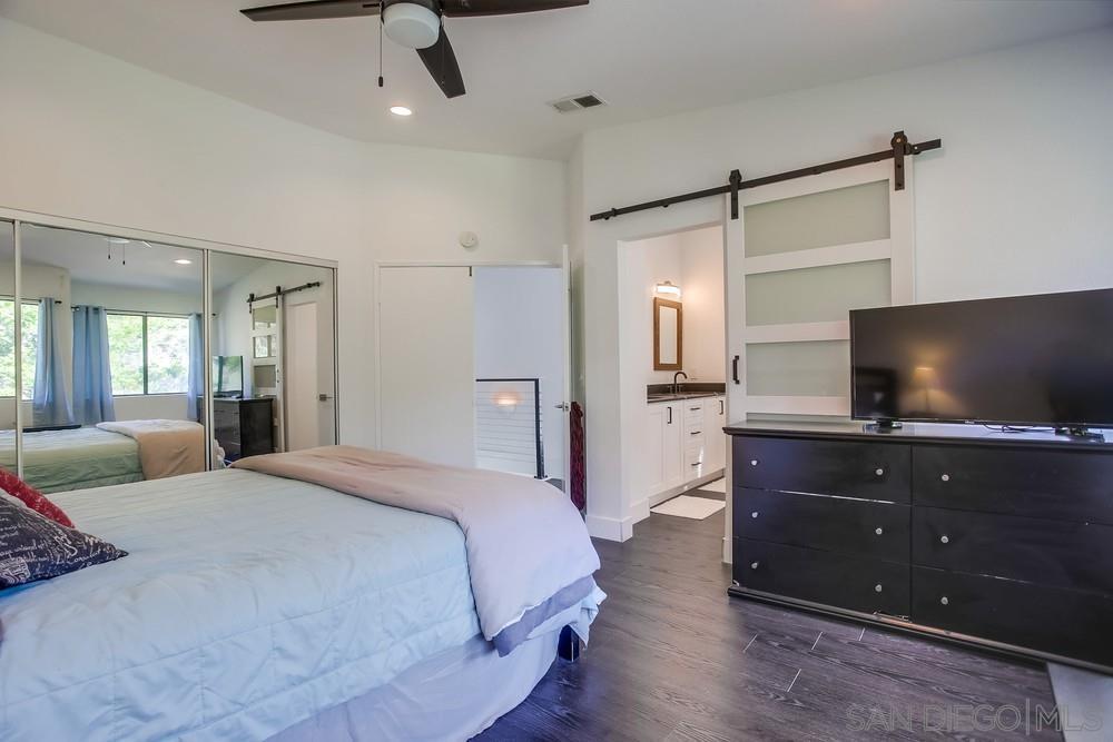 Detail Gallery Image 15 of 25 For 2525  Woodlands Way, Oceanside,  CA 92054 - 3 Beds | 2/1 Baths