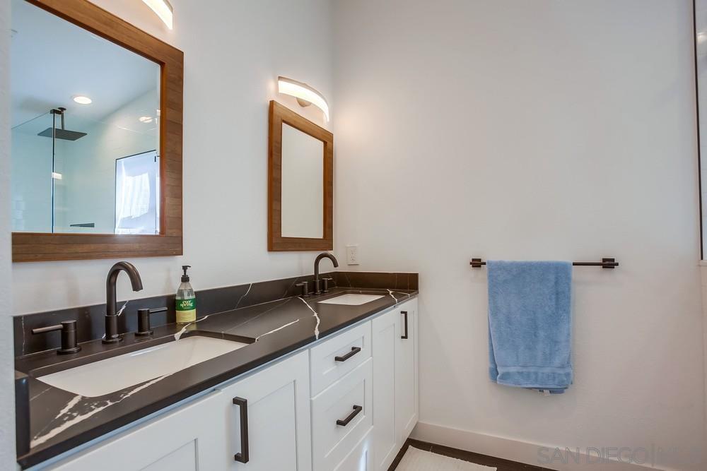 Detail Gallery Image 20 of 25 For 2525  Woodlands Way, Oceanside,  CA 92054 - 3 Beds | 2/1 Baths