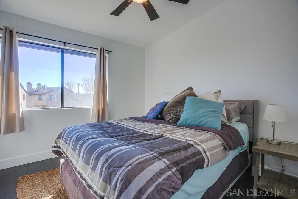 Detail Gallery Image 22 of 25 For 2525  Woodlands Way, Oceanside,  CA 92054 - 3 Beds | 2/1 Baths