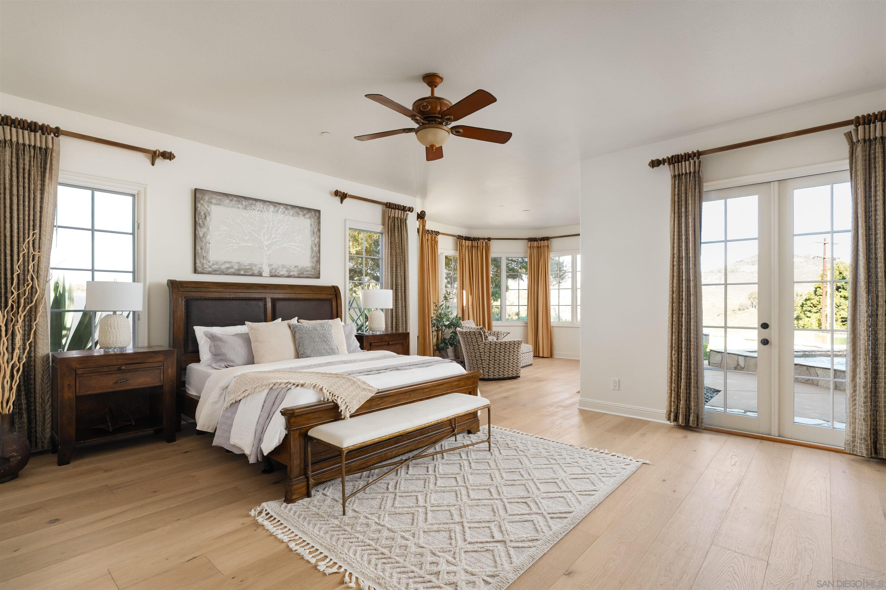 Detail Gallery Image 19 of 41 For 6160  Avenida Del Duque, Rancho Santa Fe,  CA 92067 - 4 Beds | 4/1 Baths