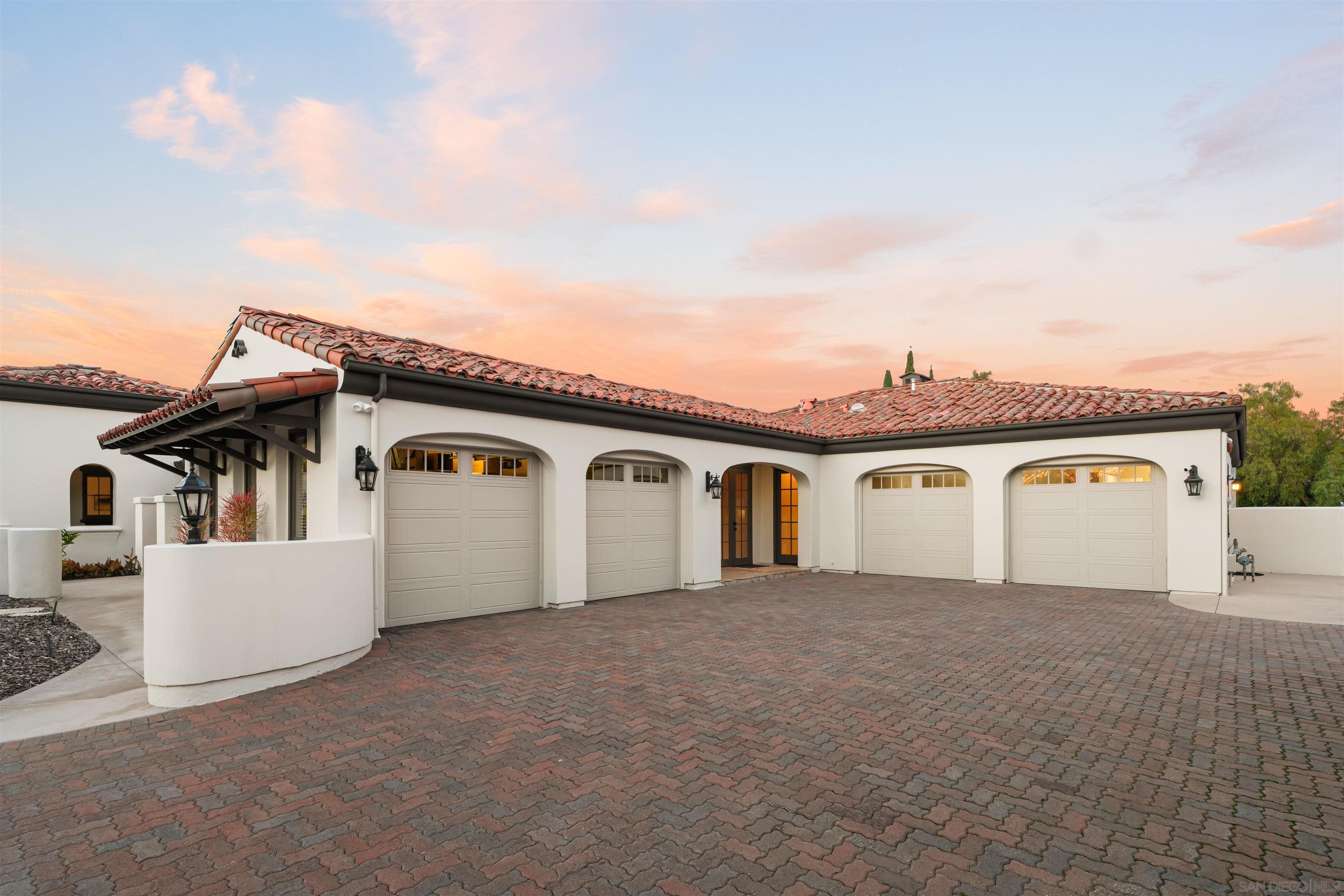 Detail Gallery Image 31 of 41 For 6160  Avenida Del Duque, Rancho Santa Fe,  CA 92067 - 4 Beds | 4/1 Baths