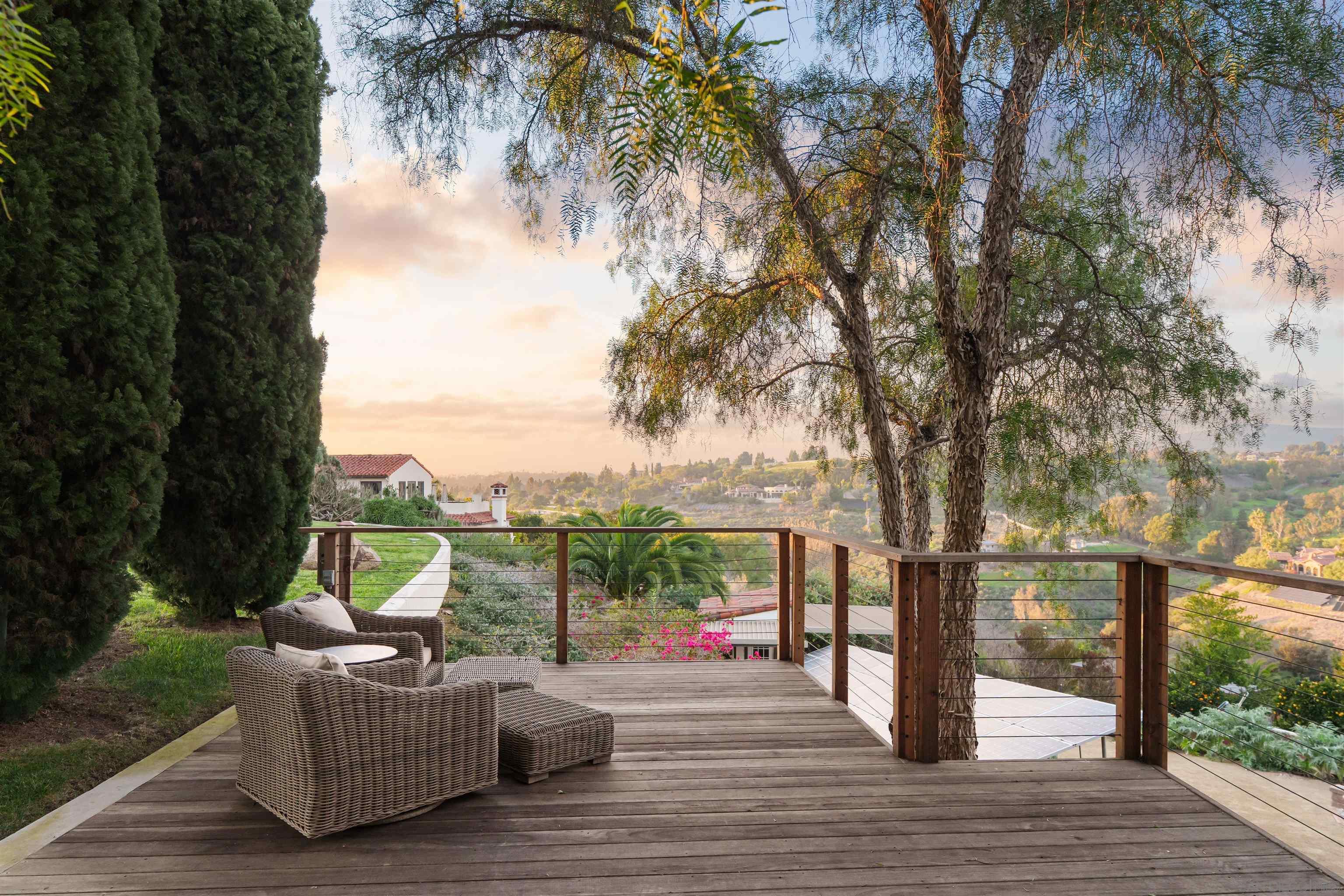 Detail Gallery Image 37 of 41 For 6160  Avenida Del Duque, Rancho Santa Fe,  CA 92067 - 4 Beds | 4/1 Baths