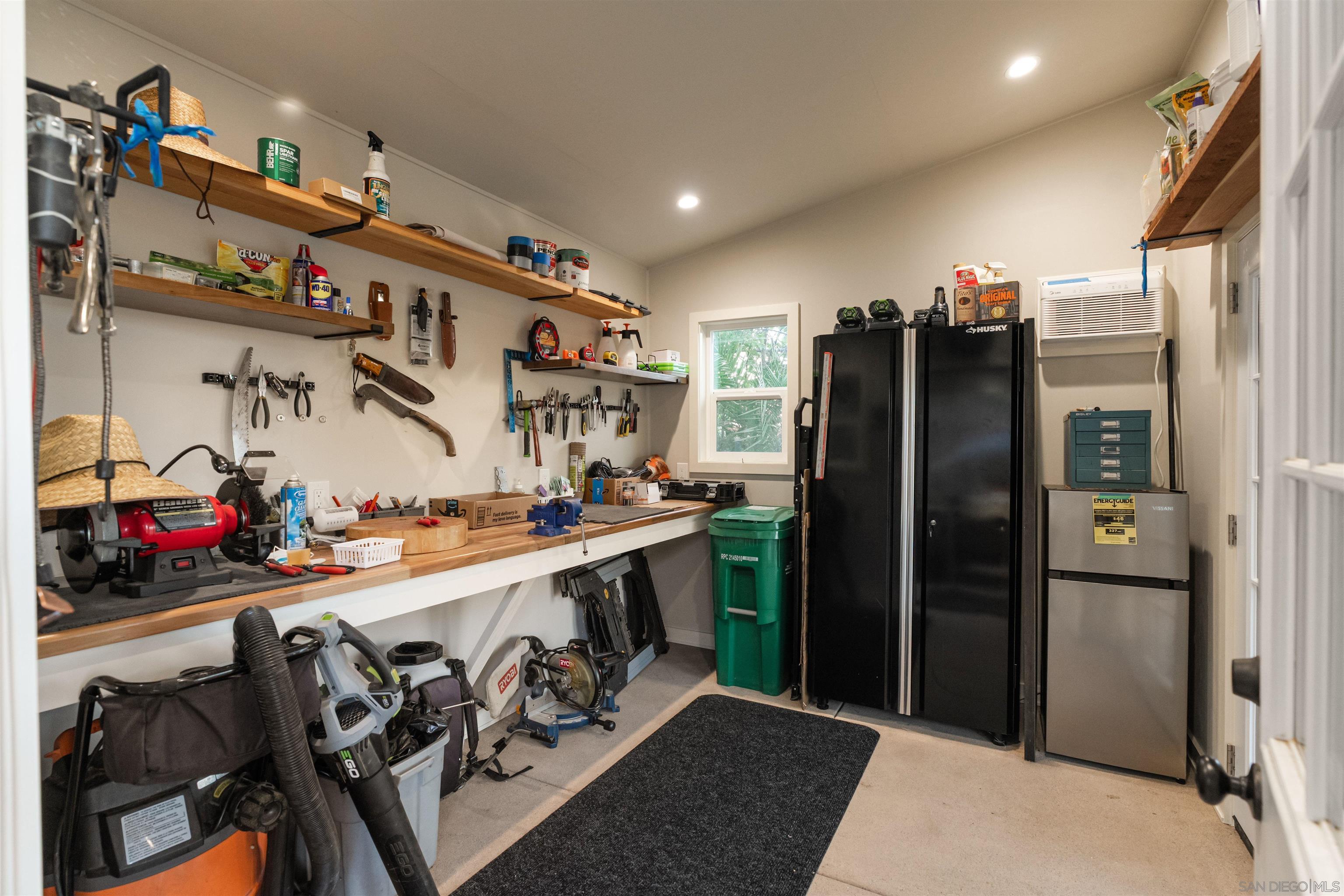 Detail Gallery Image 39 of 41 For 6160  Avenida Del Duque, Rancho Santa Fe,  CA 92067 - 4 Beds | 4/1 Baths