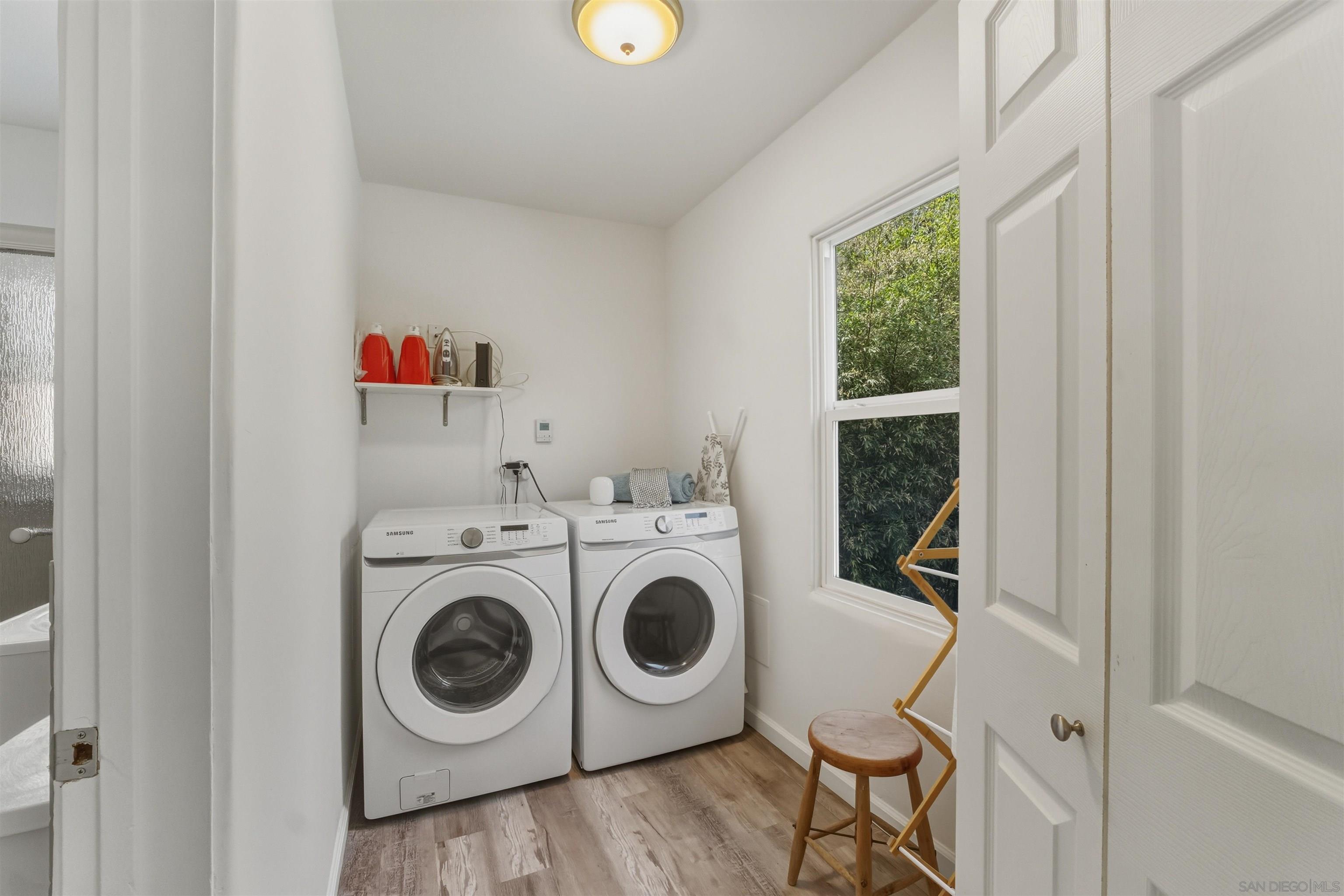 Detail Gallery Image 20 of 55 For 1066-68  Emerald St, San Diego,  CA 92109 - 6 Beds | 4 Baths