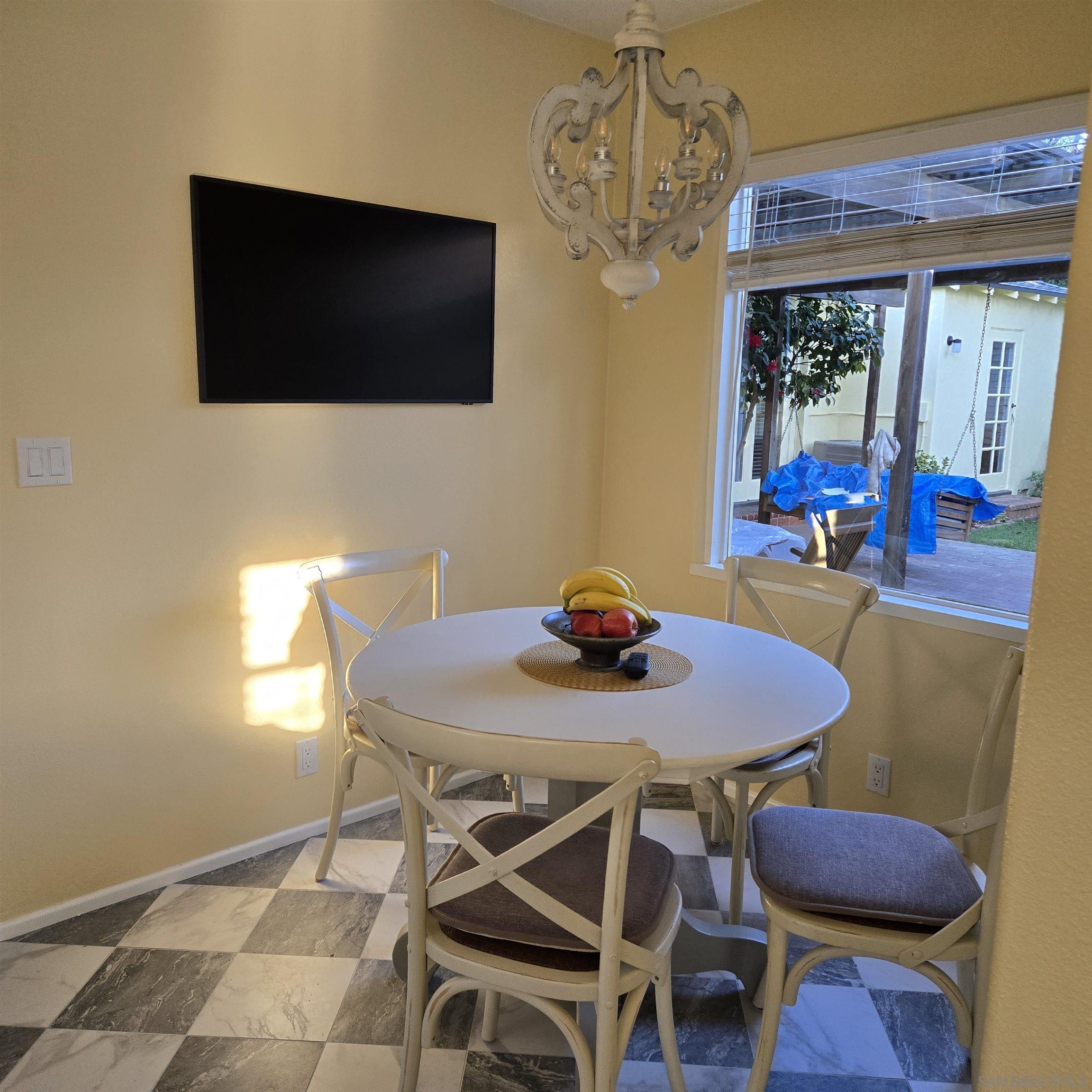 Detail Gallery Image 13 of 40 For 901  a Ave, Coronado,  CA 92118 - 3 Beds | 2 Baths