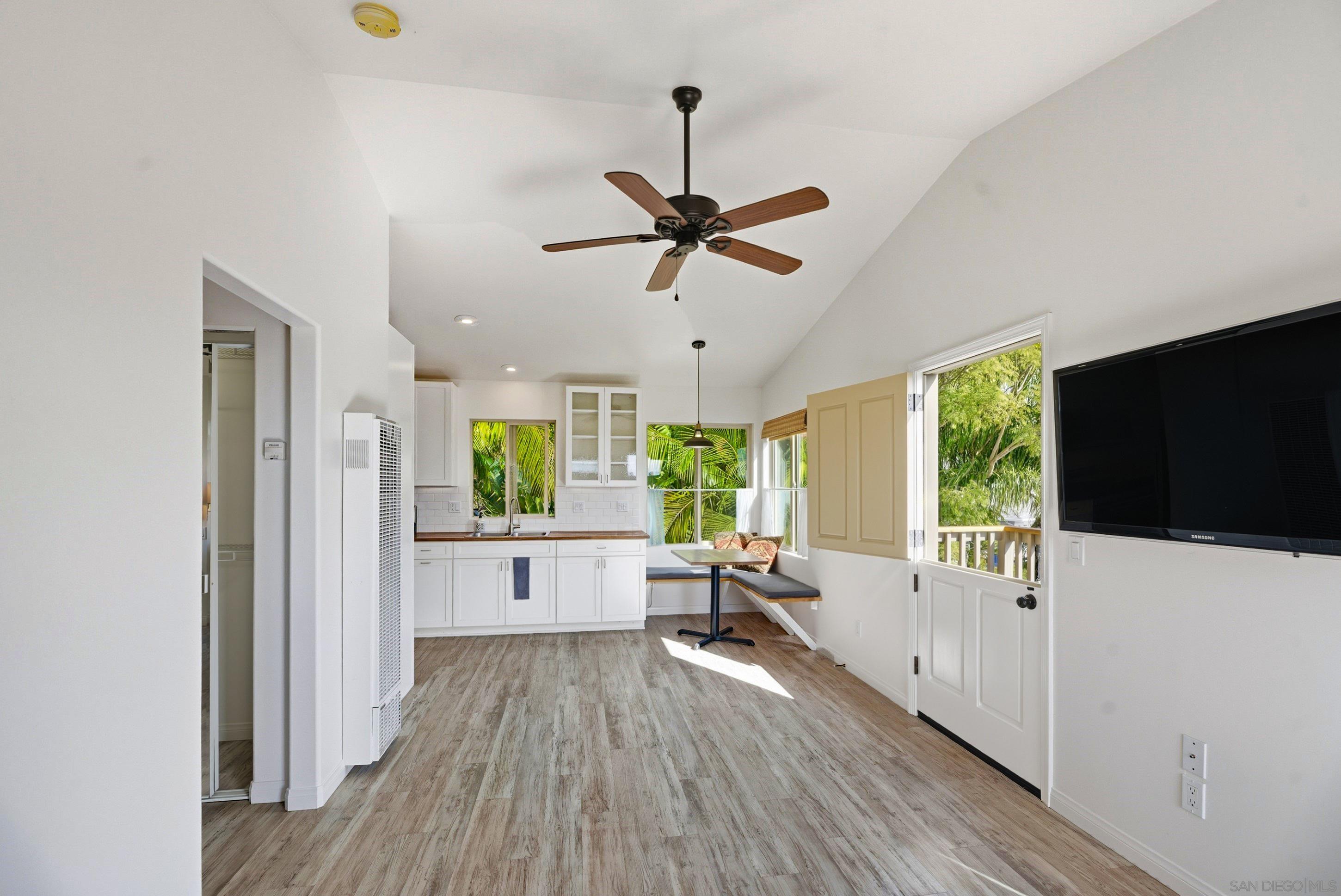 Detail Gallery Image 51 of 73 For 2726  Naples Ct, Carlsbad,  CA 92010 - 4 Beds | 3 Baths