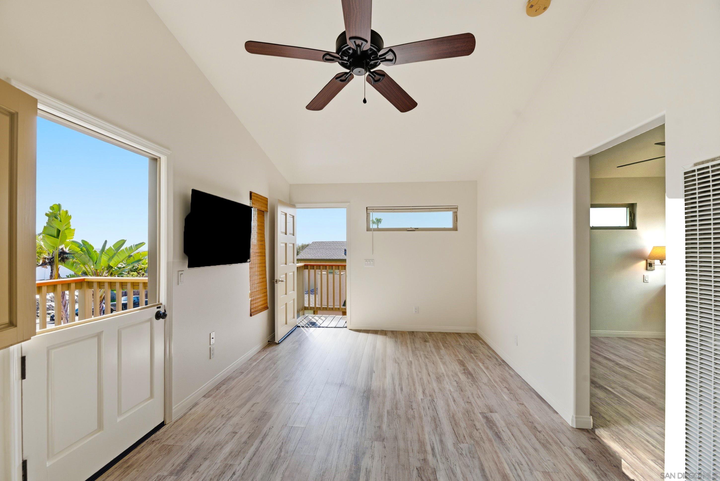 Detail Gallery Image 52 of 73 For 2726  Naples Ct, Carlsbad,  CA 92010 - 4 Beds | 3 Baths