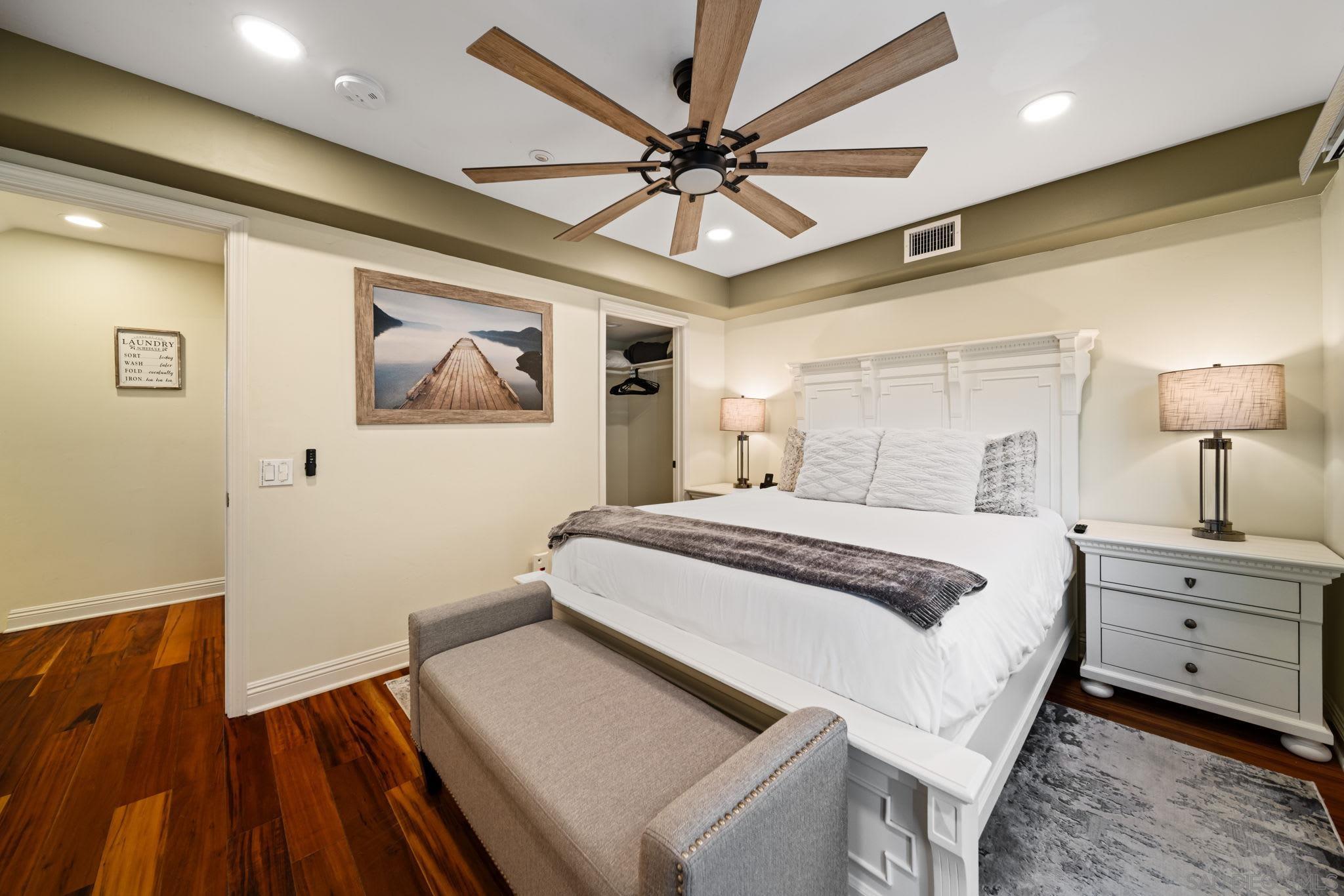 Detail Gallery Image 21 of 51 For 886  Felspar St, San Diego,  CA 92109 - 3 Beds | 2/1 Baths