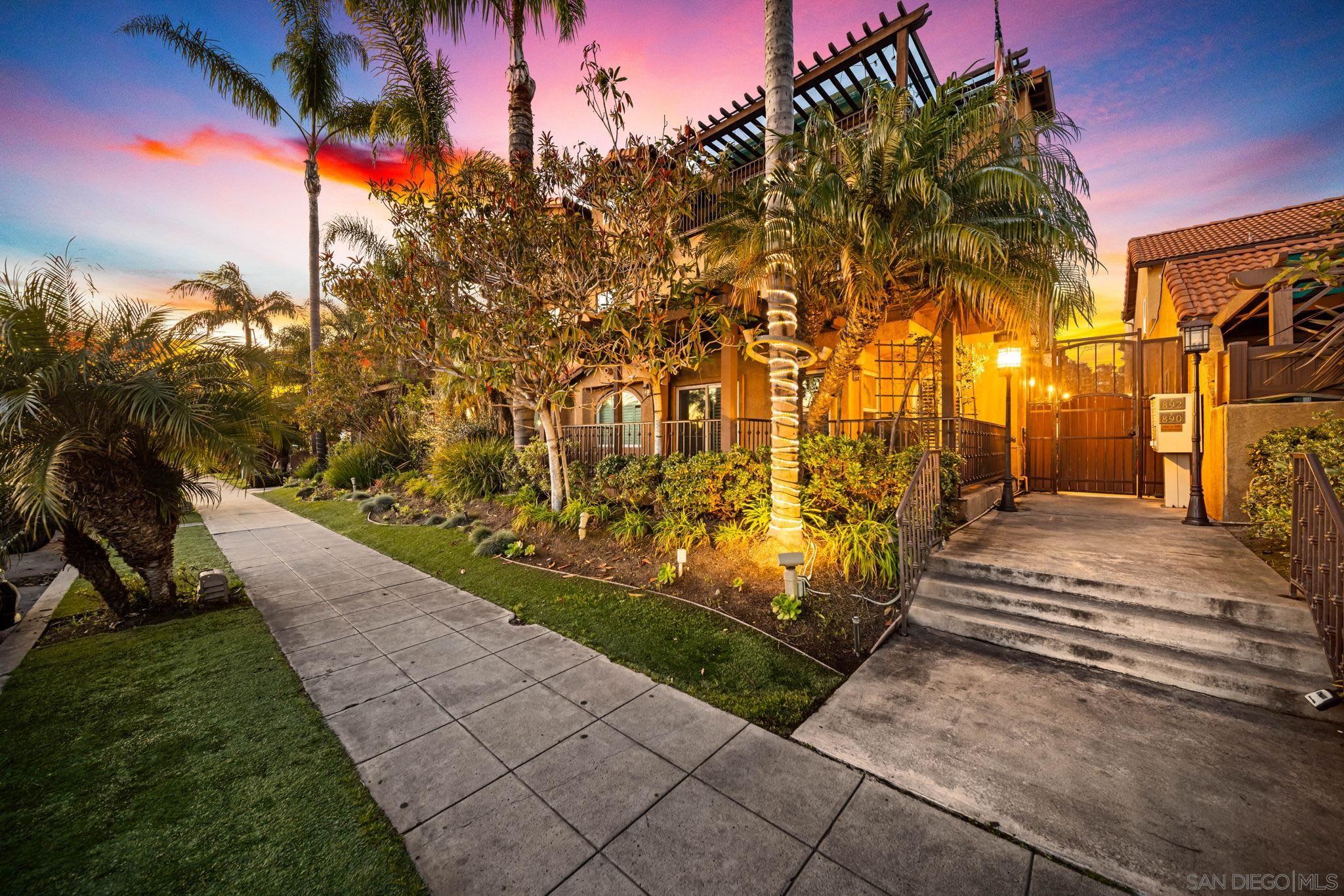 Detail Gallery Image 42 of 51 For 886  Felspar St, San Diego,  CA 92109 - 3 Beds | 2/1 Baths