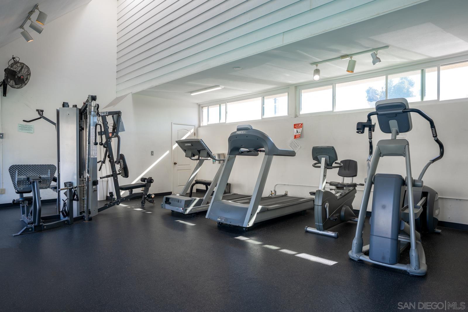 Detail Gallery Image 15 of 18 For 6333  Mount Ada Rd  #179,  San Diego,  CA 92111 - 1 Beds | 1 Baths