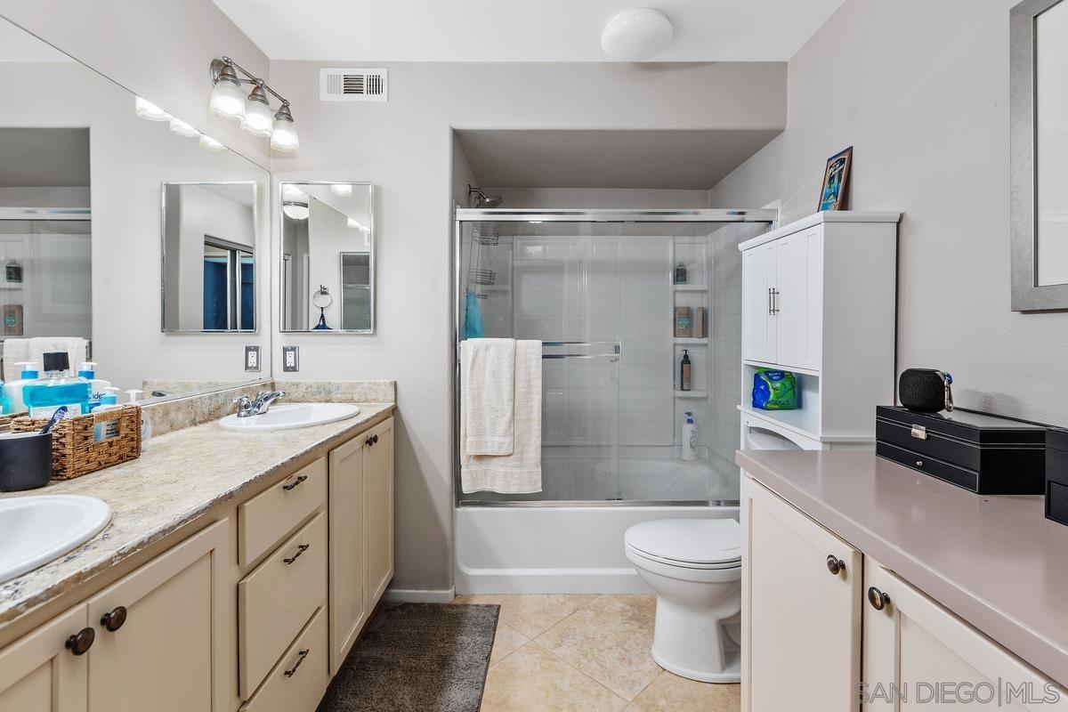 Detail Gallery Image 19 of 28 For 3182  Cabrillo Bay Lane, San Diego,  CA 92110 - 2 Beds | 2 Baths