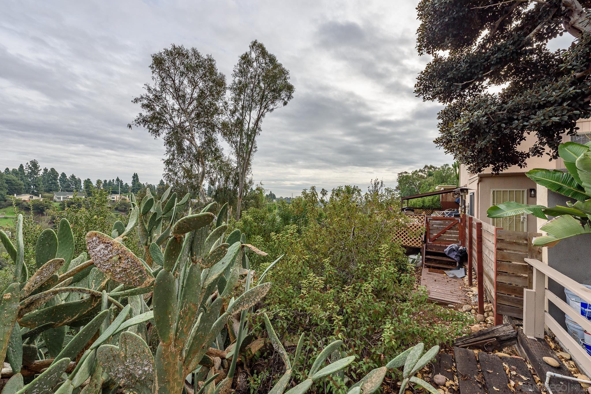 Detail Gallery Image 14 of 31 For 1777  Pentuckett  B, San Diego,  CA 92104 - 4 Beds | 2 Baths