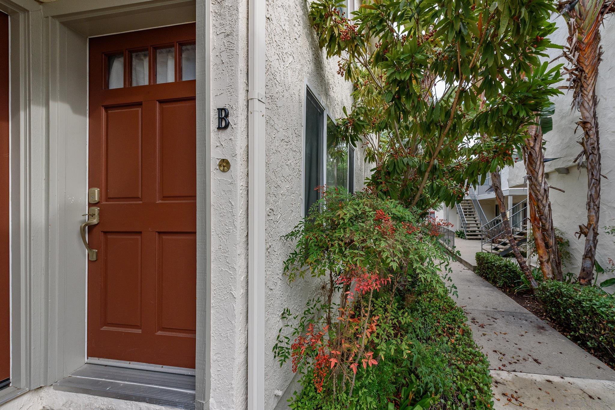 Detail Gallery Image 5 of 18 For 3779  Wilson Avenue  B, San Diego,  CA 92104 - 2 Beds | 1 Baths