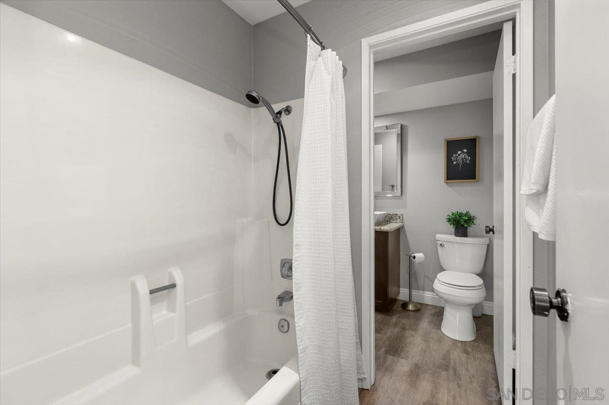 Detail Gallery Image 21 of 35 For 10812  Charing Cross, Spring Valley,  CA 91978 - 3 Beds | 2 Baths