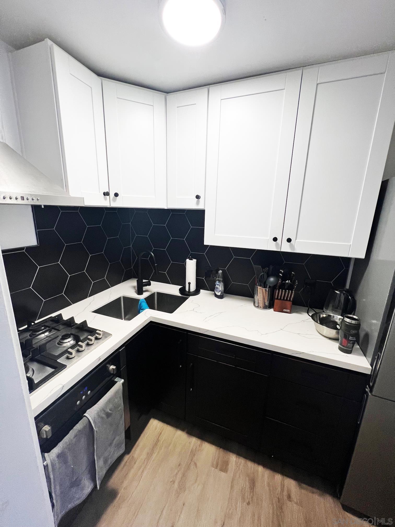 Front Image Thumbnail for SD260001995