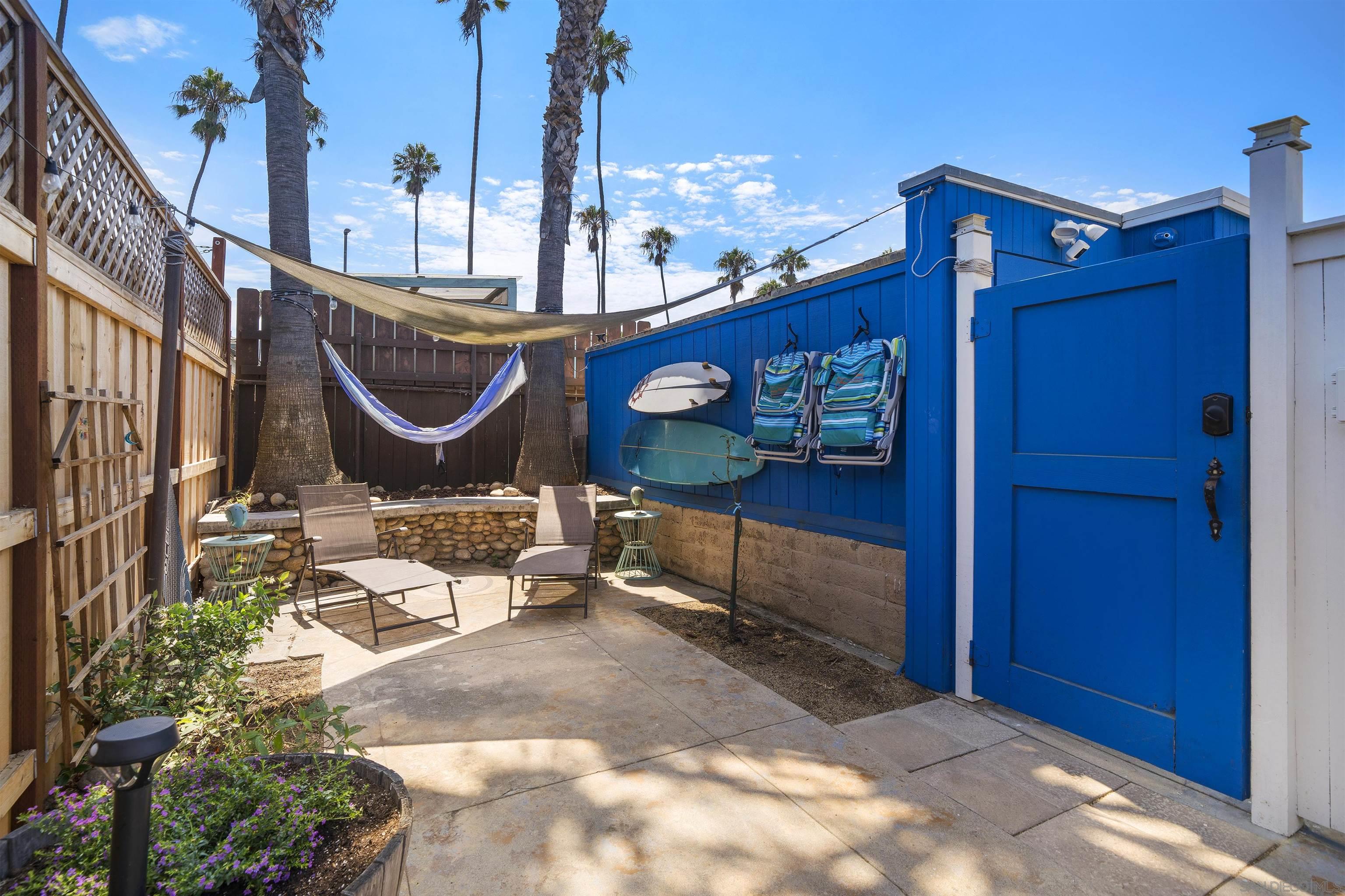 Detail Gallery Image 3 of 33 For 5123  Lotus St, San Diego,  CA 92107 - 1 Beds | 1 Baths