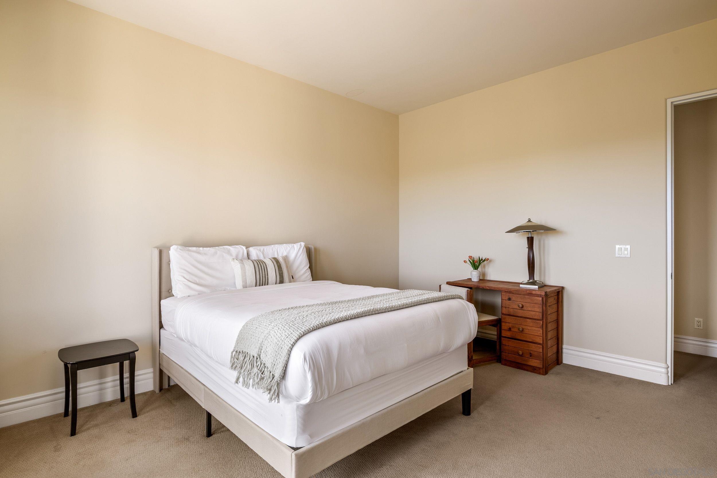 Detail Gallery Image 15 of 45 For 2922  Managua Place, Carlsbad,  CA 92009 - 7 Beds | 7/1 Baths