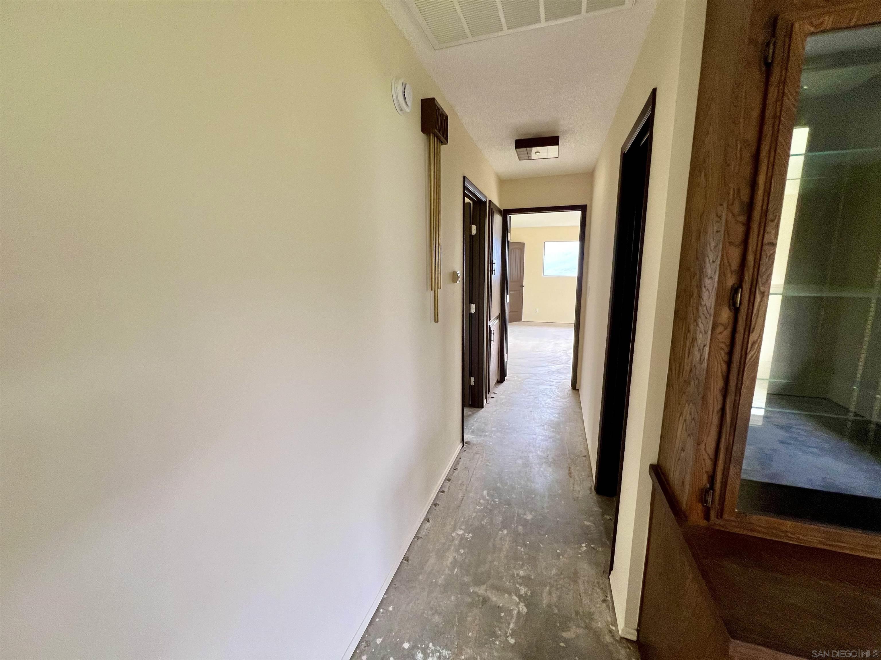 Detail Gallery Image 14 of 47 For 10361  Old Castle Rd, Valley Center,  CA 92082 - 3 Beds | 2/1 Baths