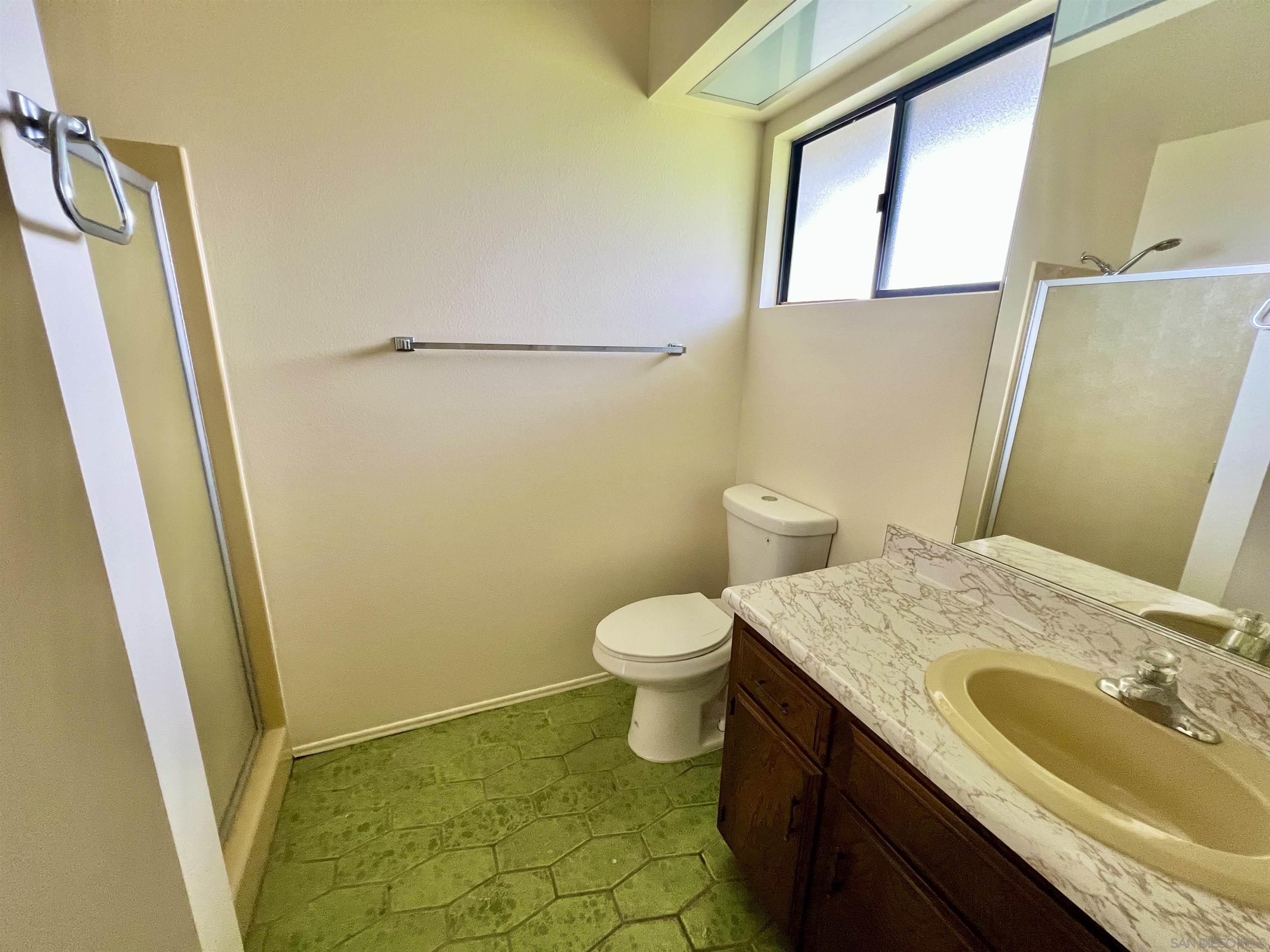 Detail Gallery Image 17 of 47 For 10361  Old Castle Rd, Valley Center,  CA 92082 - 3 Beds | 2/1 Baths