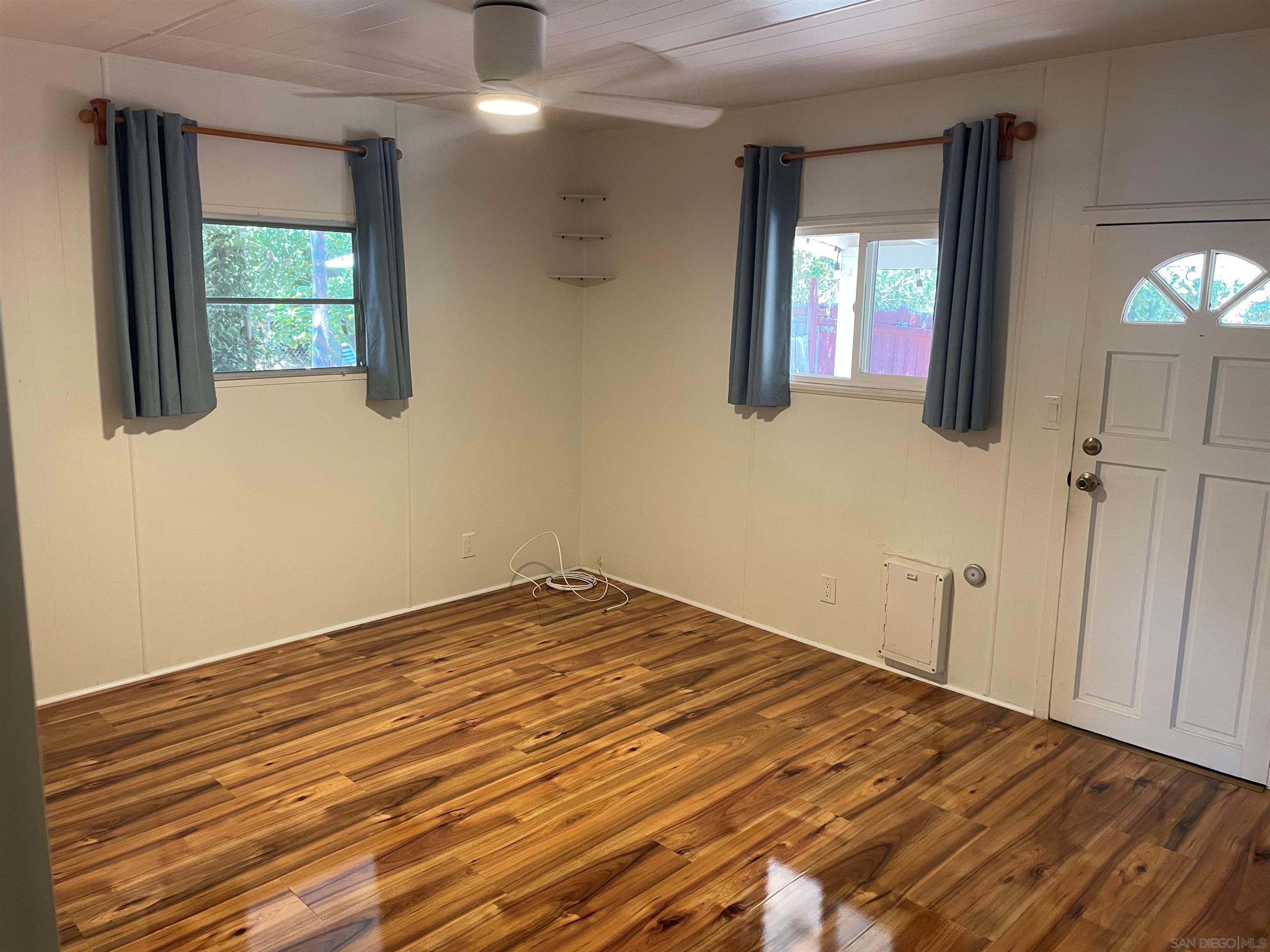 Detail Gallery Image 6 of 11 For 1120  E Mission Rd  39, Fallbrook,  CA 92028 - 2 Beds | 2 Baths