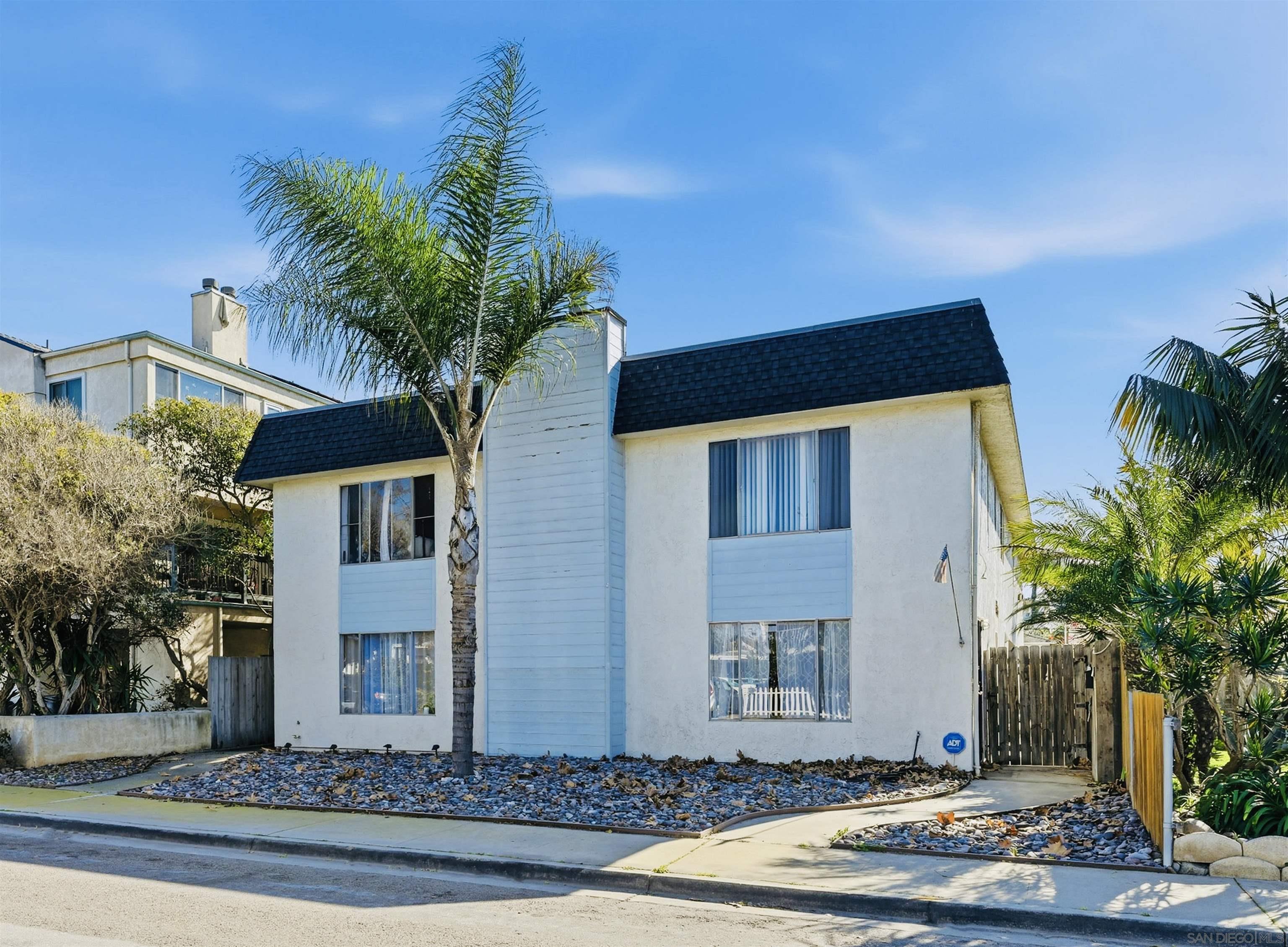 Detail Gallery Image 4 of 8 For 273  Date Avenue, Imperial Beach,  CA 91932 - – Beds | – Baths