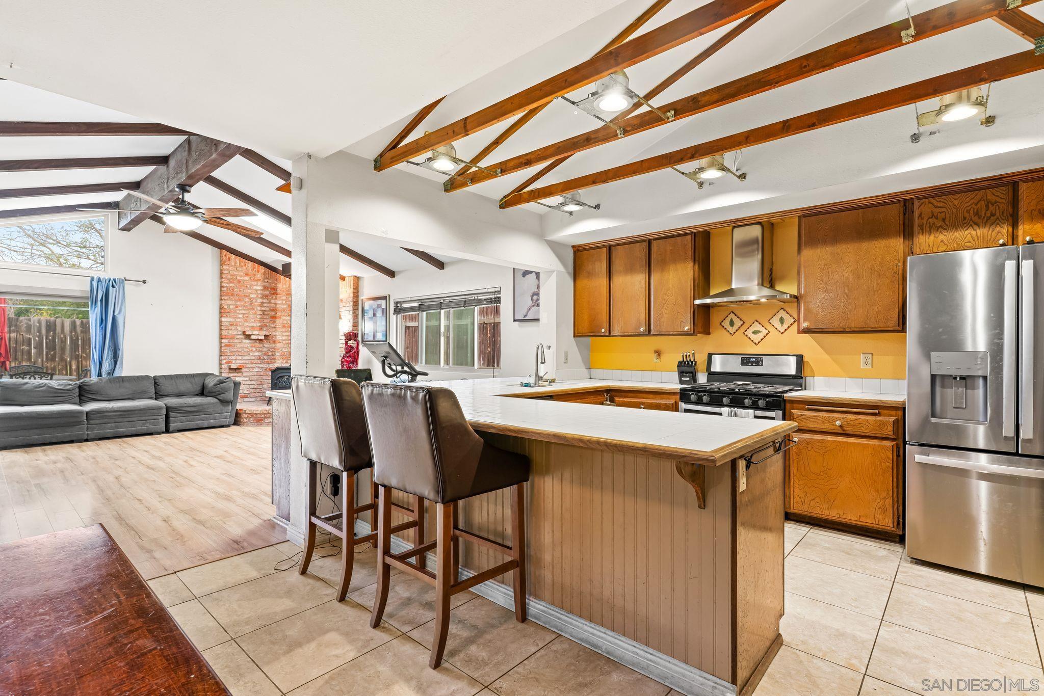 Detail Gallery Image 13 of 18 For 1460  Brook Rd, San Marcos,  CA 92069 - 4 Beds | 2 Baths