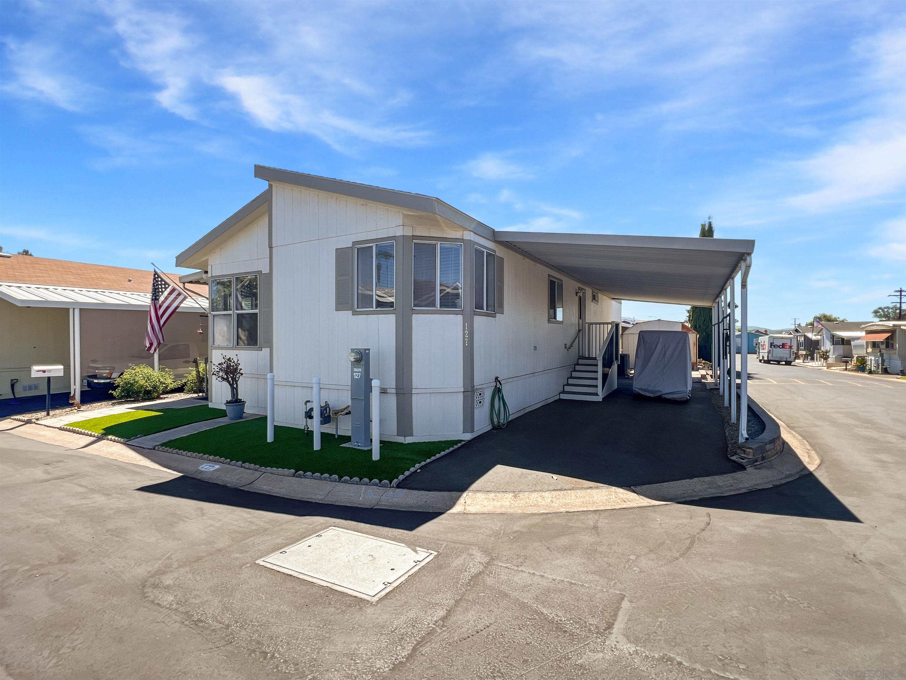 Detail Gallery Image 18 of 19 For 450 E Bradley Ave  127, El Cajon,  CA 92021 - 3 Beds | 2 Baths