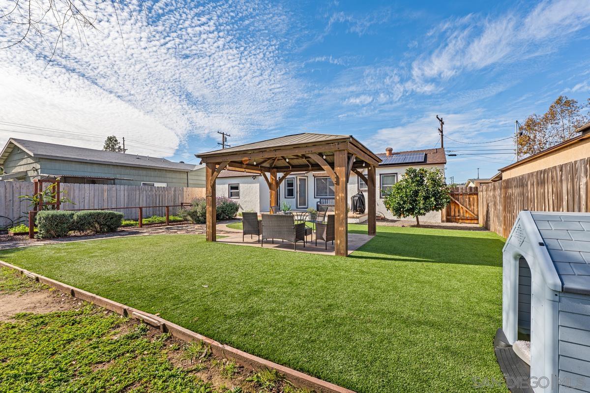 Detail Gallery Image 21 of 27 For 637  Jefferson Ave, El Cajon,  CA 92020 - 2 Beds | 1 Baths