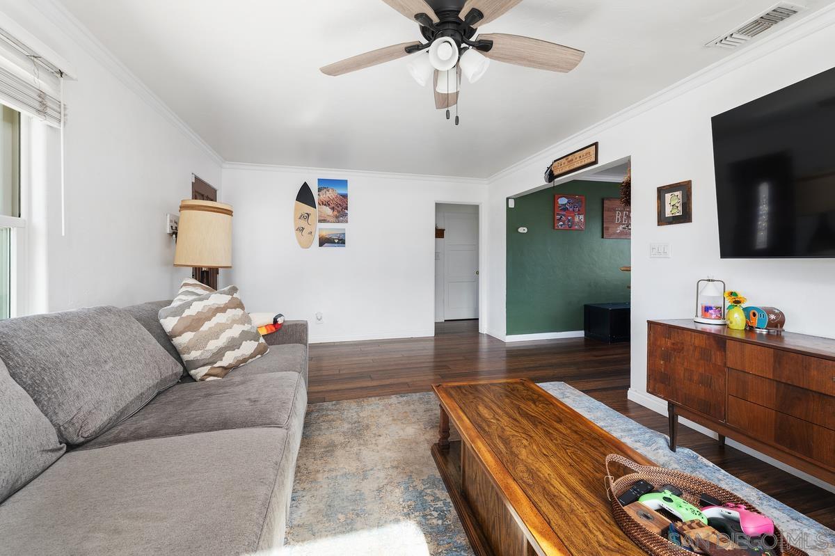 Detail Gallery Image 5 of 27 For 637  Jefferson Ave, El Cajon,  CA 92020 - 2 Beds | 1 Baths