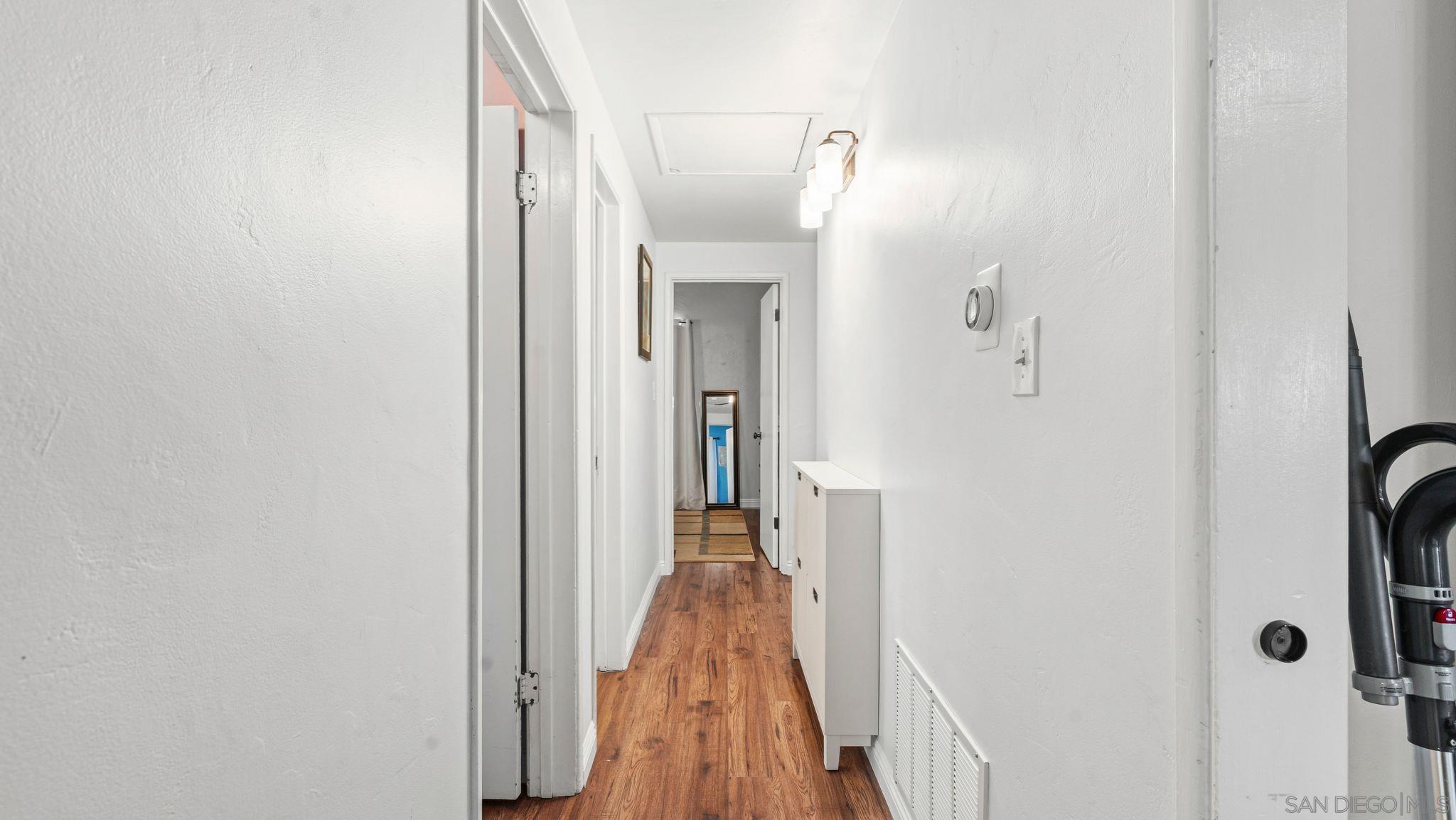 Detail Gallery Image 13 of 28 For 9144  Fanita Rancho Rd, Santee,  CA 92071 - 3 Beds | 1 Baths