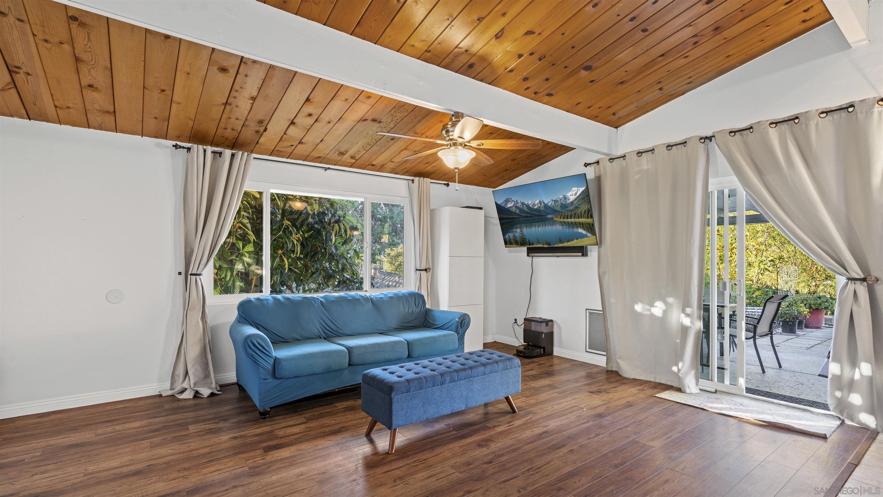 Detail Gallery Image 8 of 28 For 9144  Fanita Rancho Rd, Santee,  CA 92071 - 3 Beds | 1 Baths