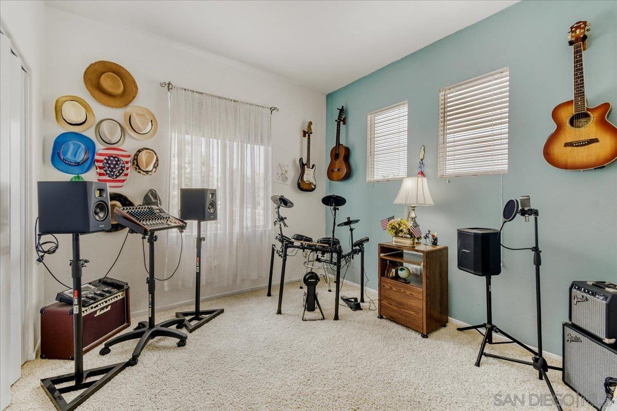 Detail Gallery Image 17 of 34 For 6373  Avenida De Las Vistas  #2,  San Diego,  CA 92154 - 3 Beds | 2/1 Baths