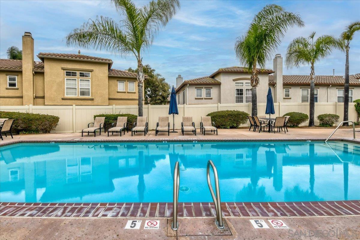 Detail Gallery Image 31 of 34 For 6373  Avenida De Las Vistas  #2,  San Diego,  CA 92154 - 3 Beds | 2/1 Baths