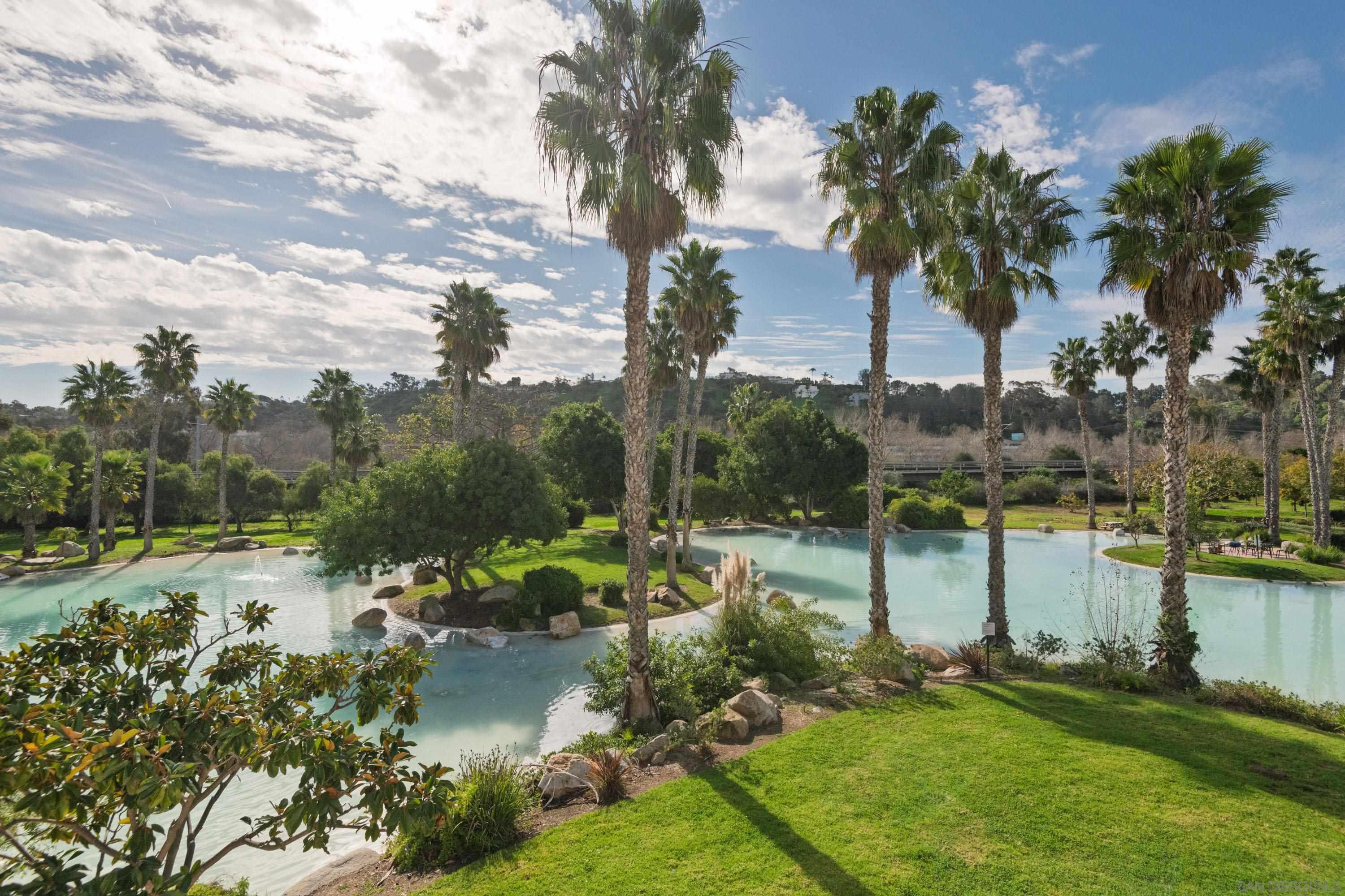 Detail Gallery Image 3 of 30 For 5705  Friars Rd  #54,  San Diego,  CA 92110 - 2 Beds | 2 Baths