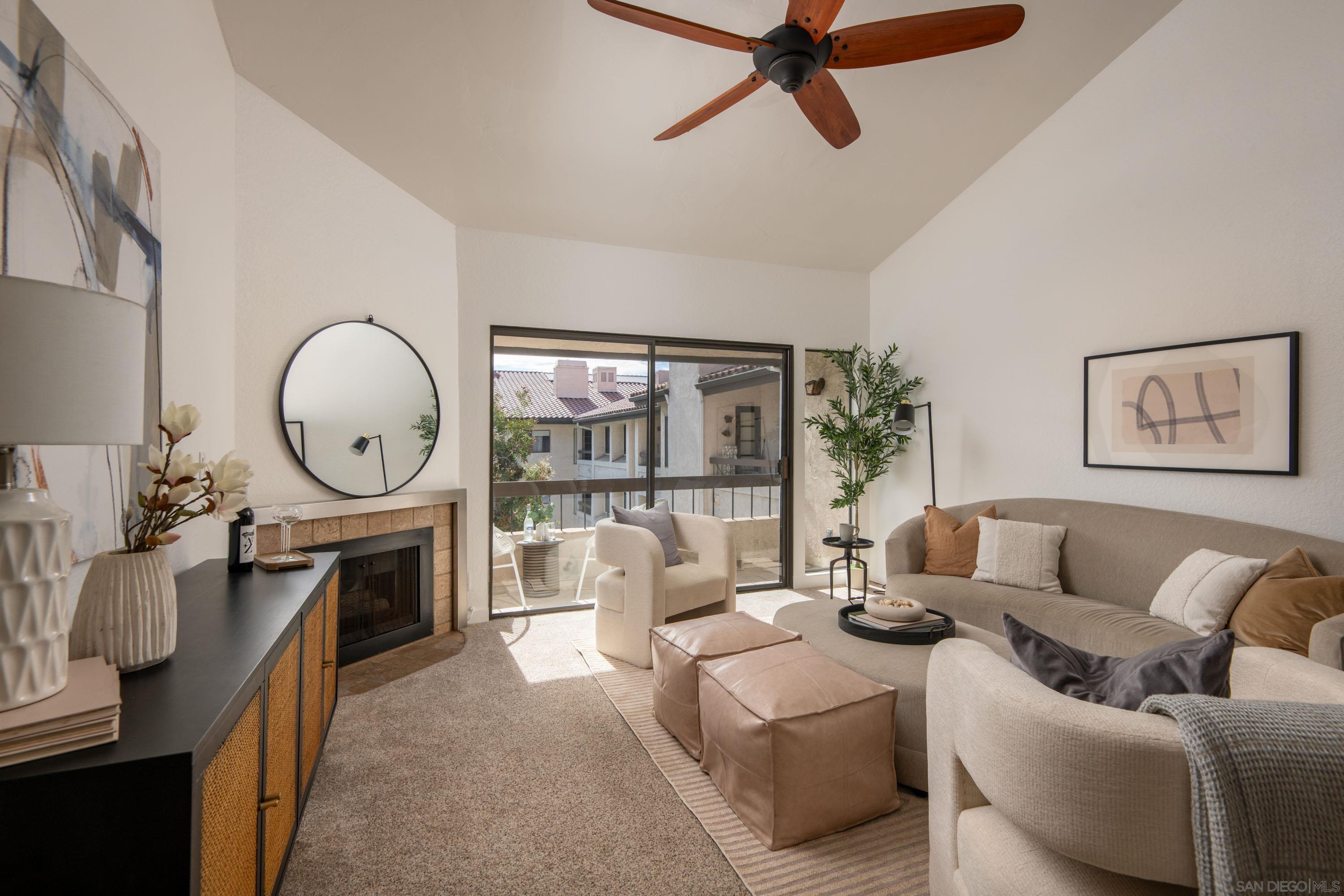 Detail Gallery Image 4 of 30 For 5705  Friars Rd  #54,  San Diego,  CA 92110 - 2 Beds | 2 Baths