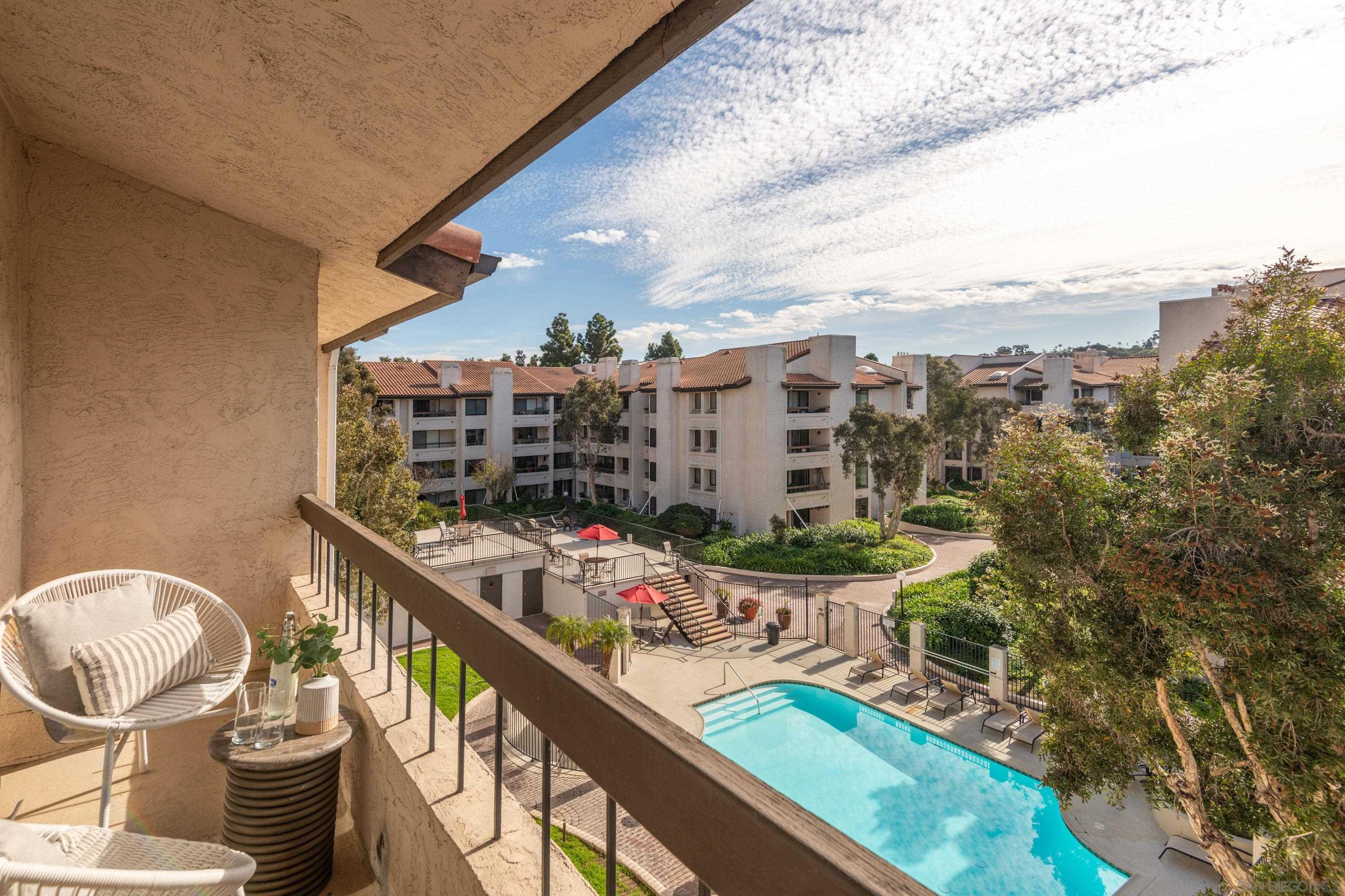 Detail Gallery Image 7 of 30 For 5705  Friars Rd  #54,  San Diego,  CA 92110 - 2 Beds | 2 Baths