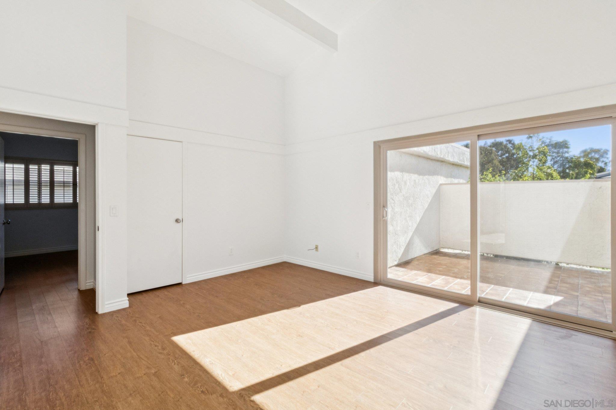 Detail Gallery Image 17 of 48 For 8988  Caminito Verano, La Jolla,  CA 92037 - 3 Beds | 2 Baths