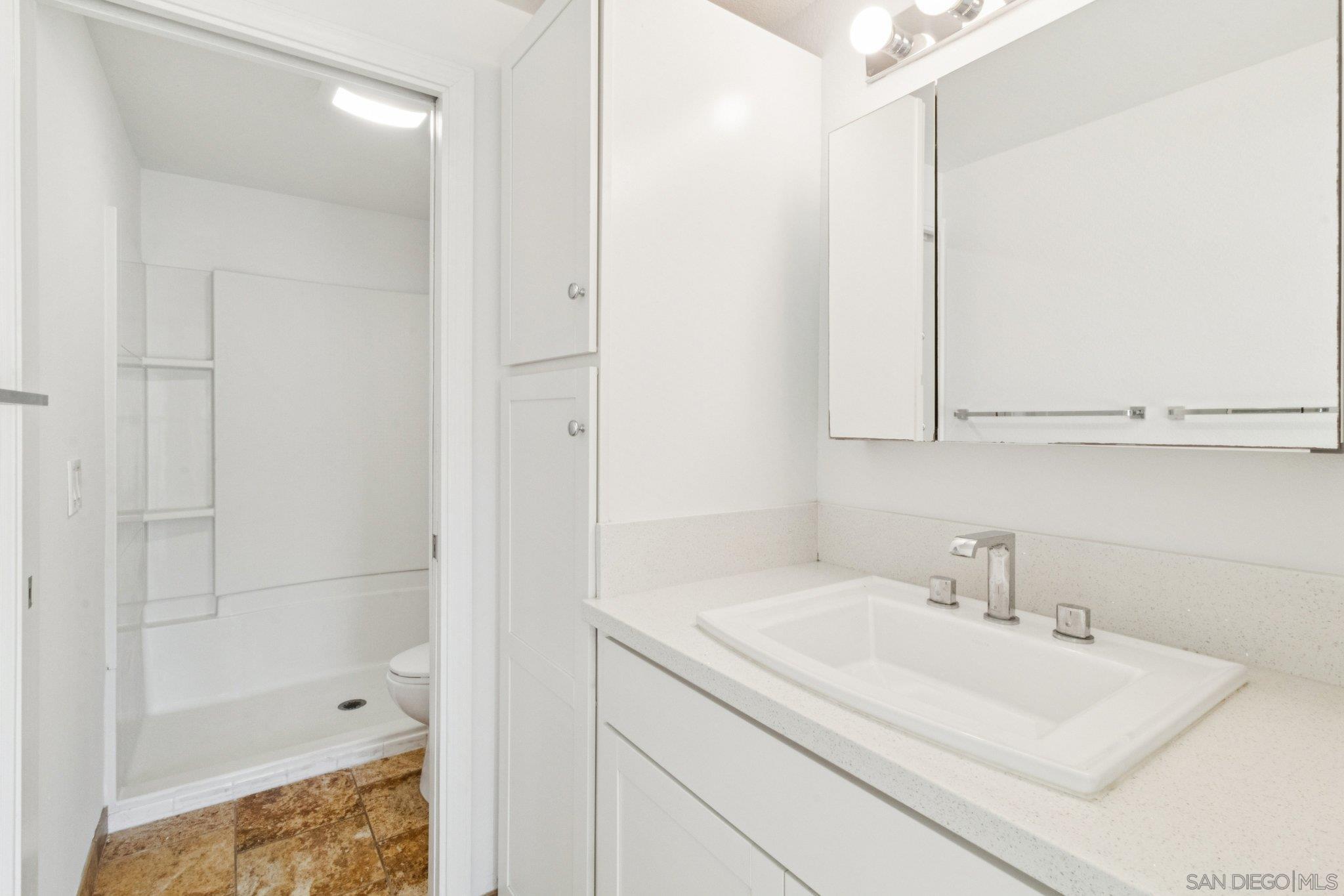 Detail Gallery Image 20 of 48 For 8988  Caminito Verano, La Jolla,  CA 92037 - 3 Beds | 2 Baths