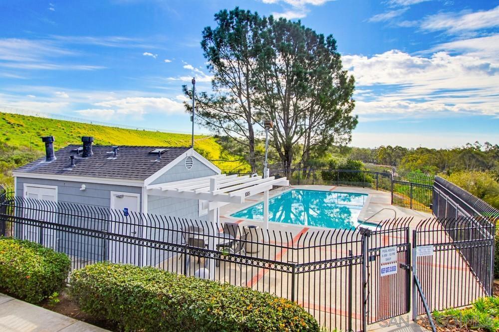 Detail Gallery Image 25 of 28 For 10915  Scripps Ranch Blvd, San Diego,  CA 92131 - 2 Beds | 2 Baths