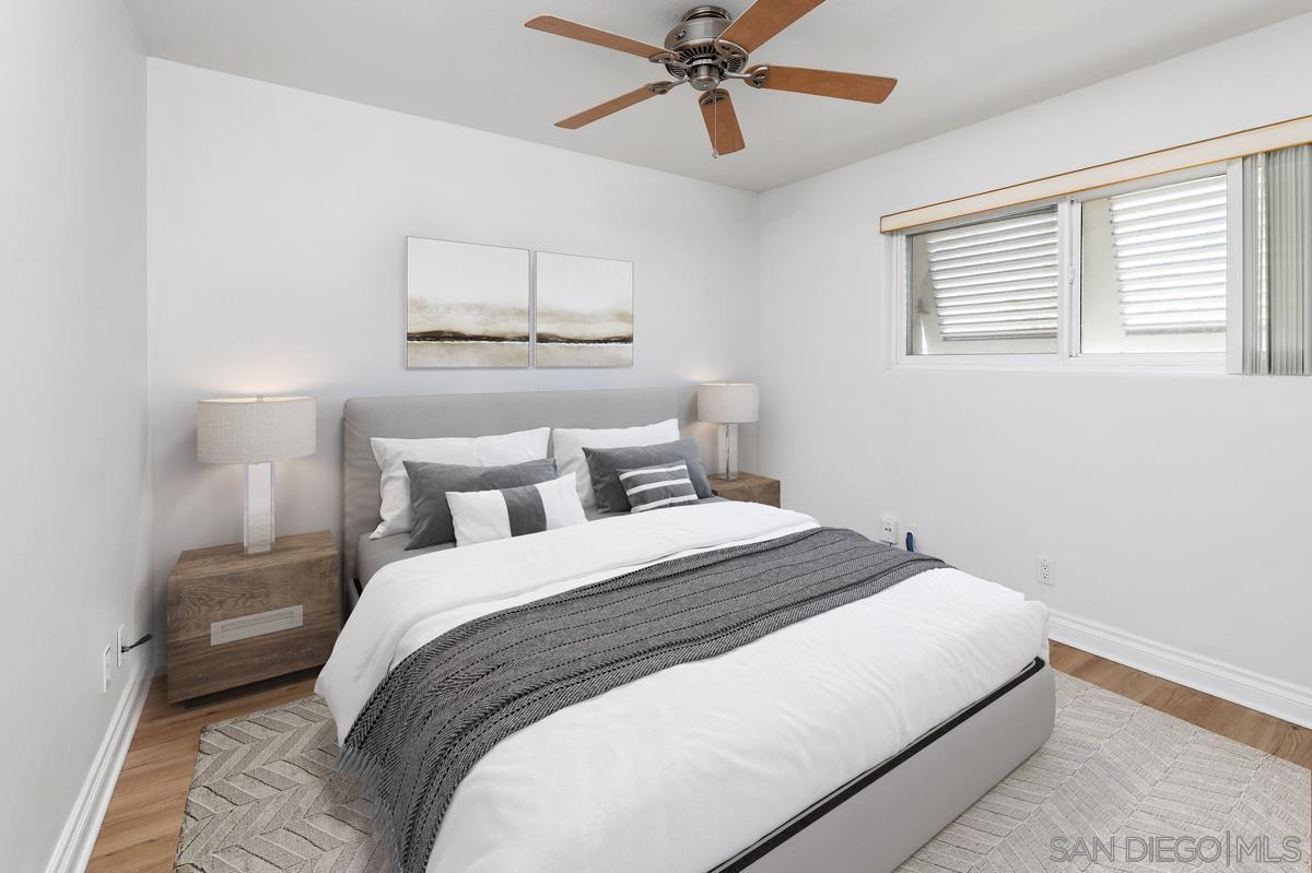 Detail Gallery Image 22 of 34 For 4013  Crown Point Dr  #2,  San Diego,  CA 92109 - 2 Beds | 2 Baths