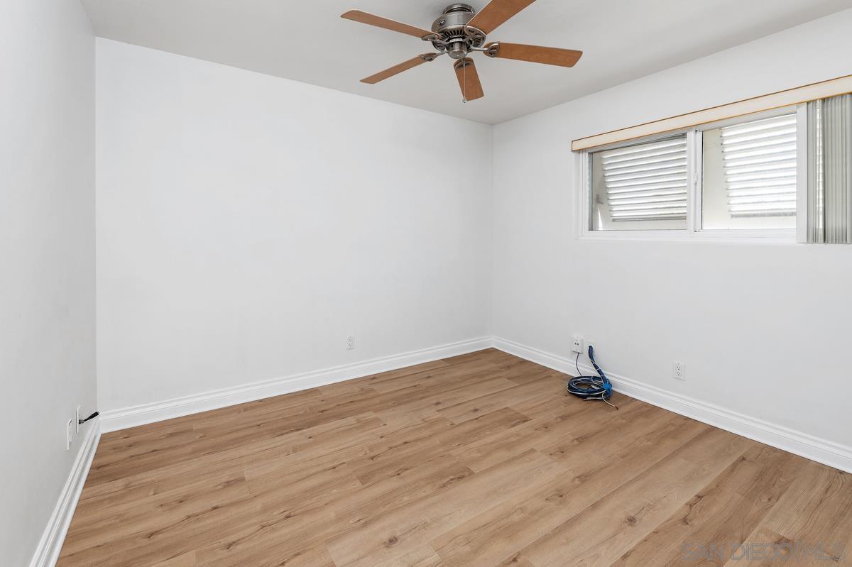 Detail Gallery Image 23 of 34 For 4013  Crown Point Dr  #2,  San Diego,  CA 92109 - 2 Beds | 2 Baths