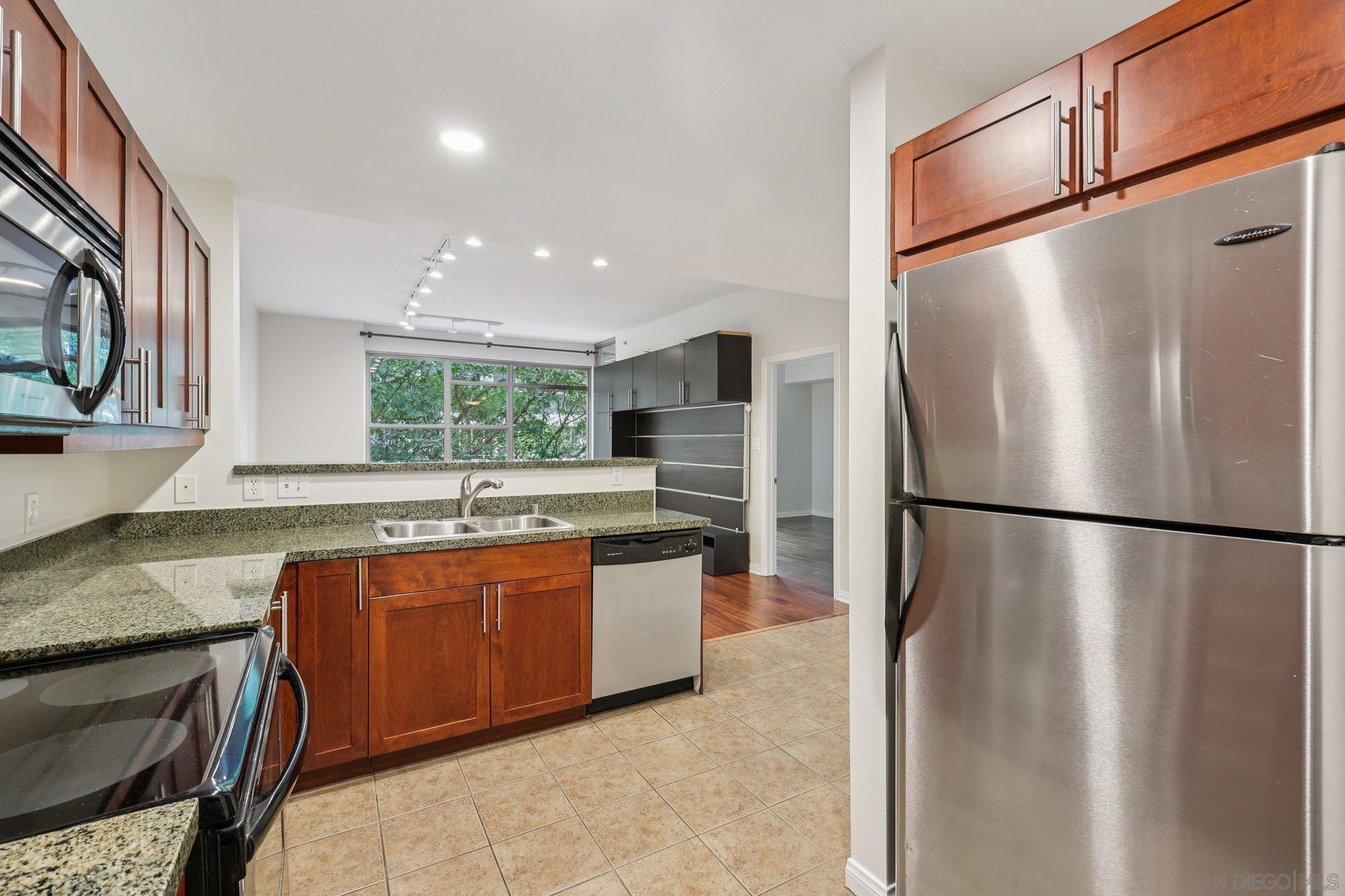 Detail Gallery Image 16 of 43 For 206  Park Blvd  #307,  San Diego,  CA 92101 - 1 Beds | 1 Baths