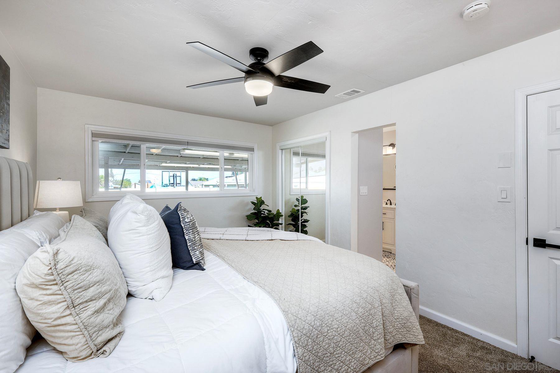 Detail Gallery Image 14 of 31 For 926  Aster Ave, El Cajon,  CA 92020 - 4 Beds | 3 Baths