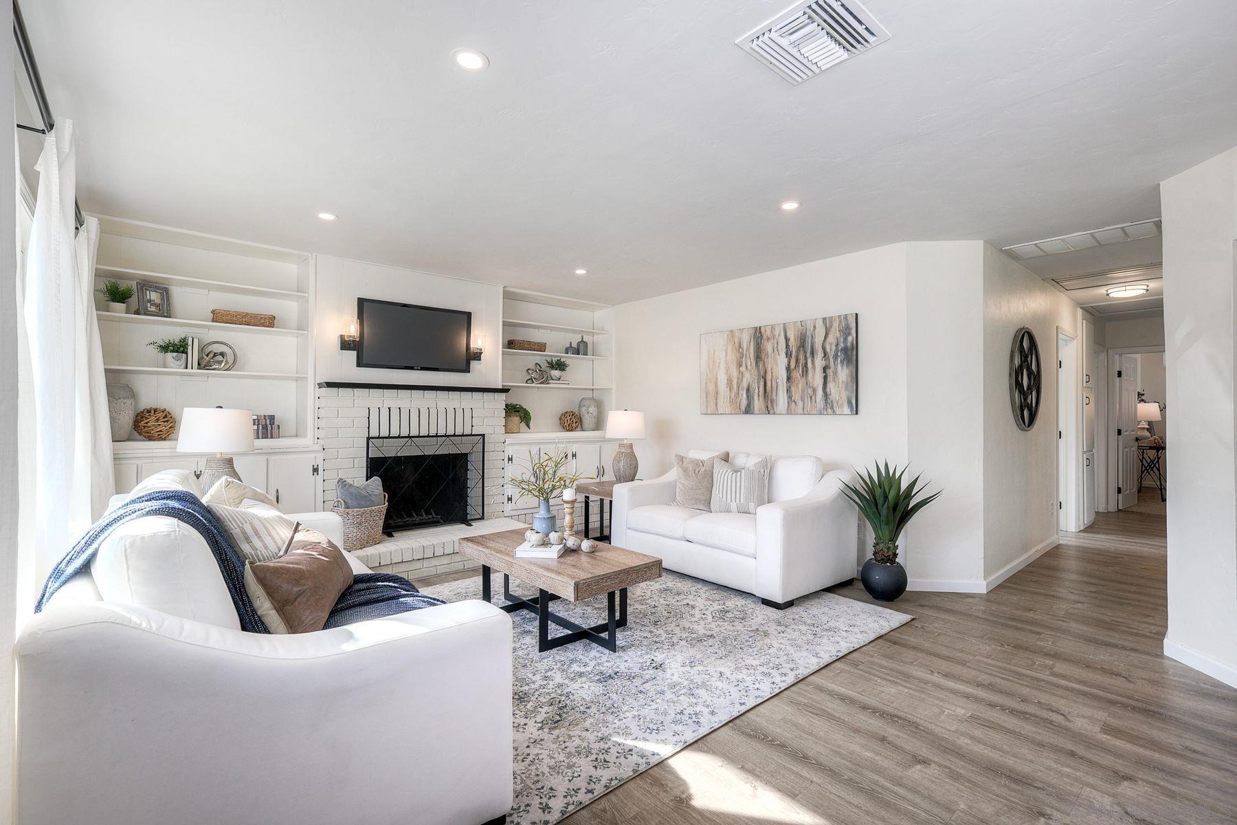 Detail Gallery Image 4 of 31 For 926  Aster Ave, El Cajon,  CA 92020 - 4 Beds | 3 Baths