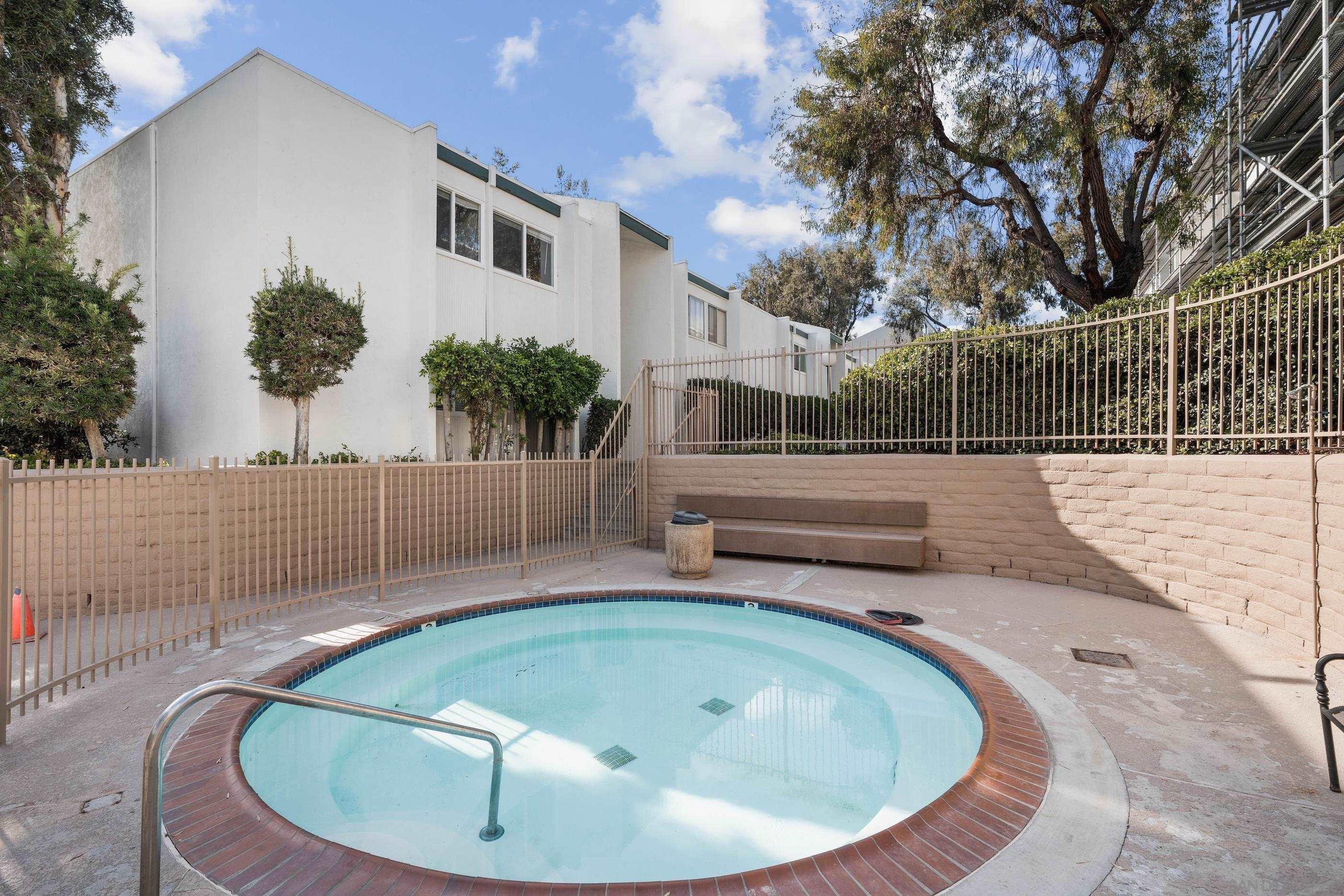 Detail Gallery Image 21 of 25 For 4060  Huerfano Avenue  #130,  San Diego,  CA 92117 - 1 Beds | 1 Baths