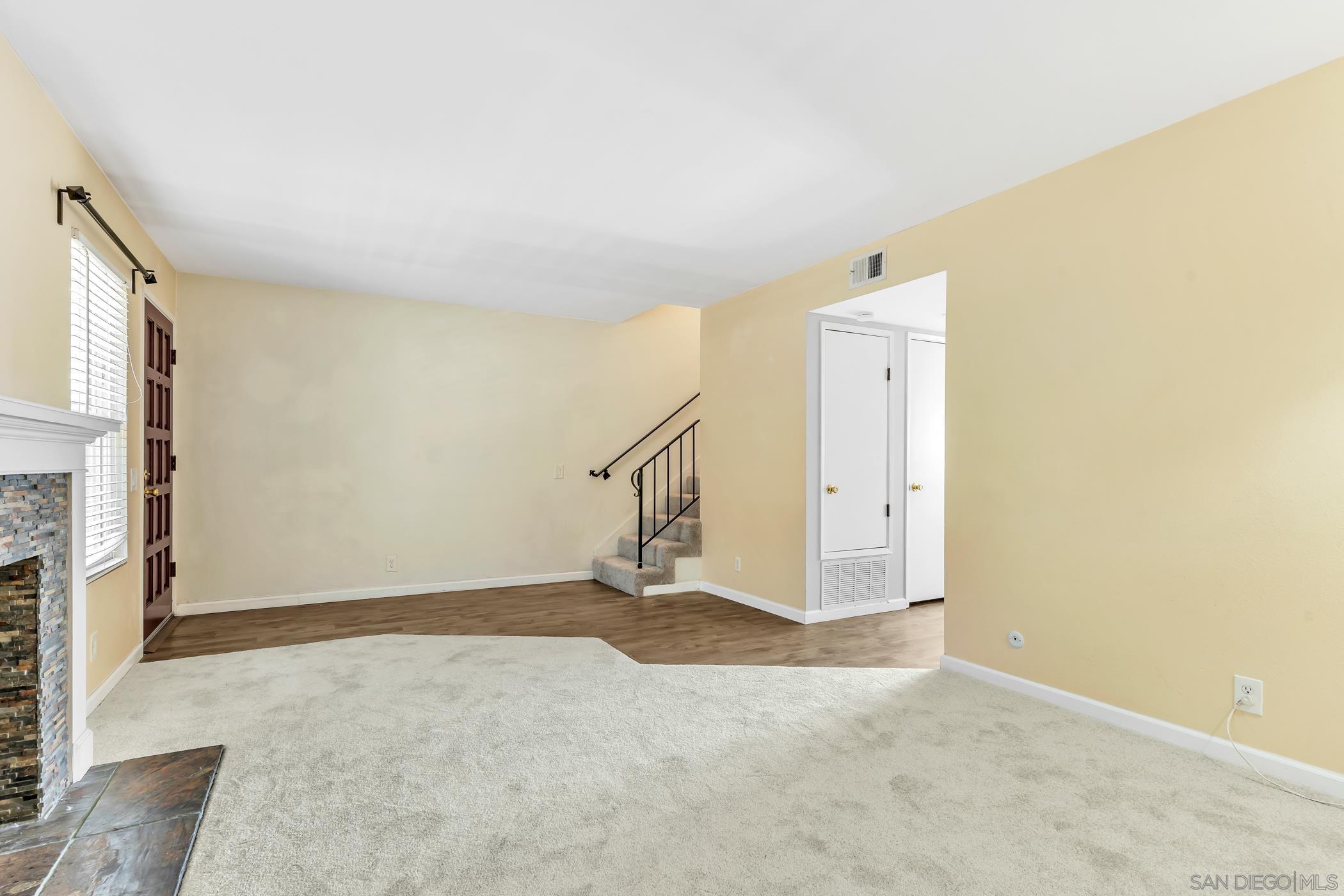 Detail Gallery Image 11 of 40 For 5875  Reo Ter  #C,  San Diego,  CA 92139 - 3 Beds | 2/1 Baths