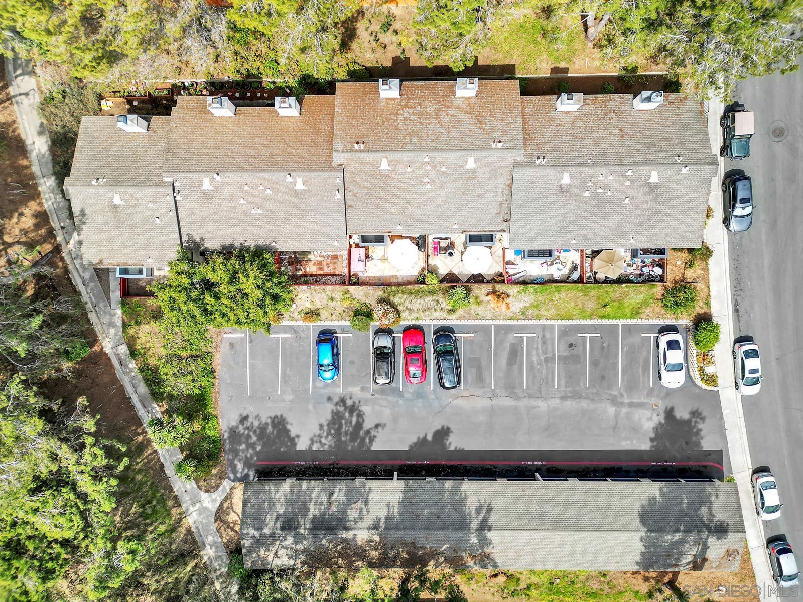 Detail Gallery Image 39 of 40 For 5875  Reo Ter  #C,  San Diego,  CA 92139 - 3 Beds | 2/1 Baths