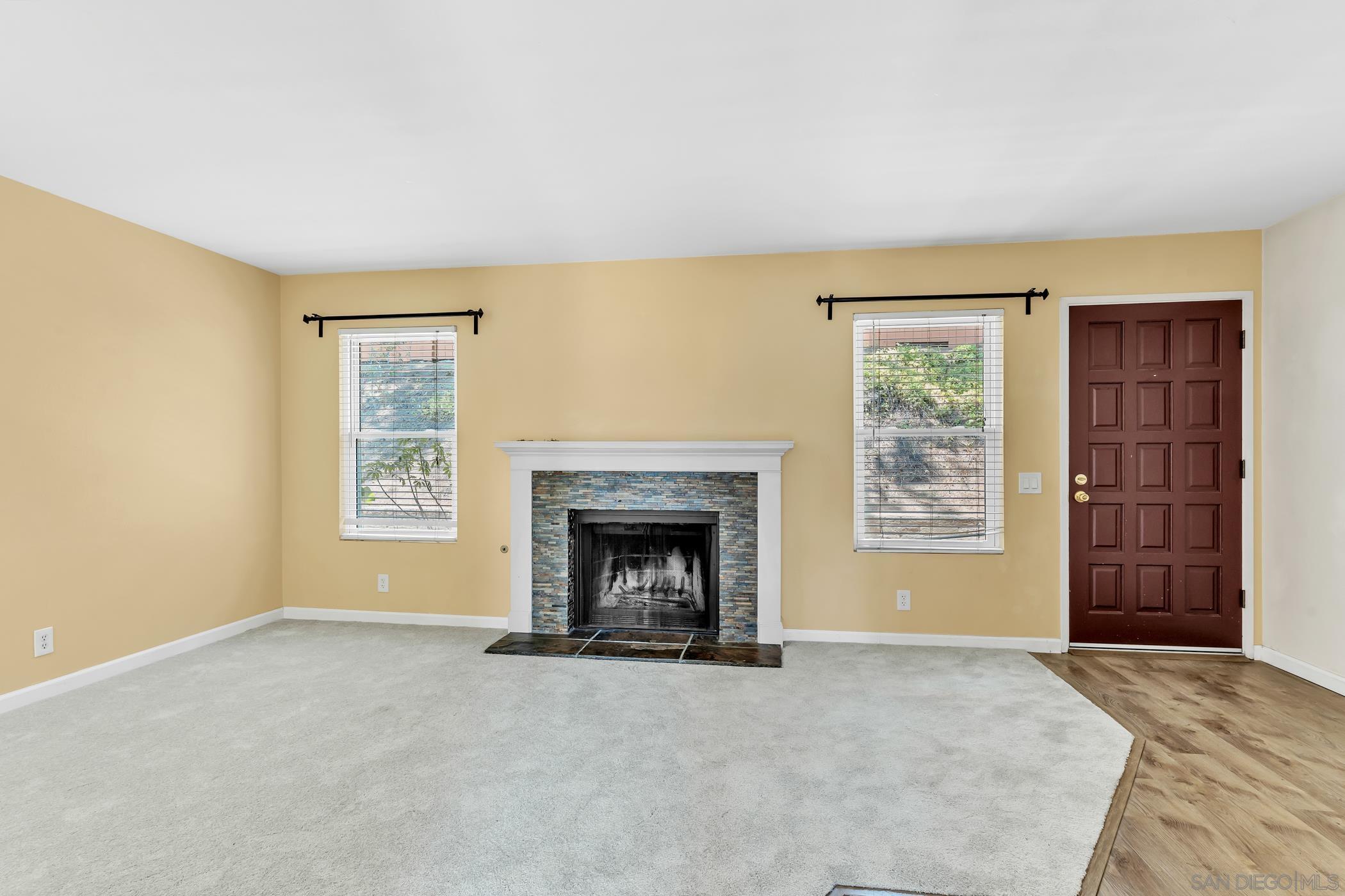 Detail Gallery Image 10 of 40 For 5875  Reo Ter  #C,  San Diego,  CA 92139 - 3 Beds | 2/1 Baths