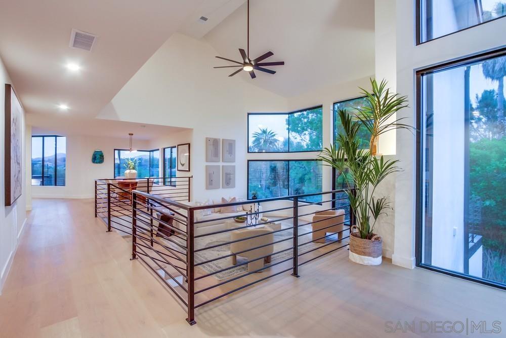 Detail Gallery Image 7 of 61 For 1429  Trabert Ranch Rd, Encinitas,  CA 92024 - 5 Beds | 4 Baths