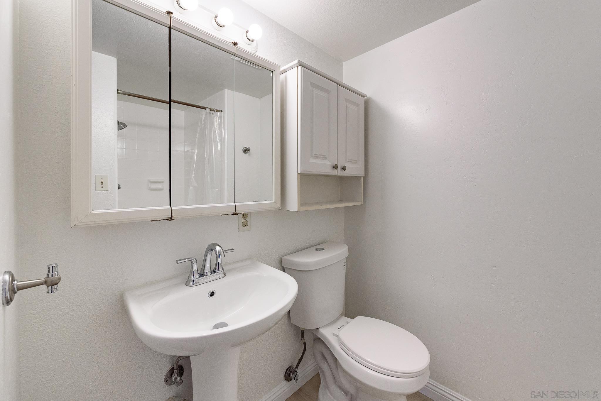 Detail Gallery Image 28 of 31 For 1777  Pentuckett  B, San Diego,  CA 92104 - 4 Beds | 2 Baths